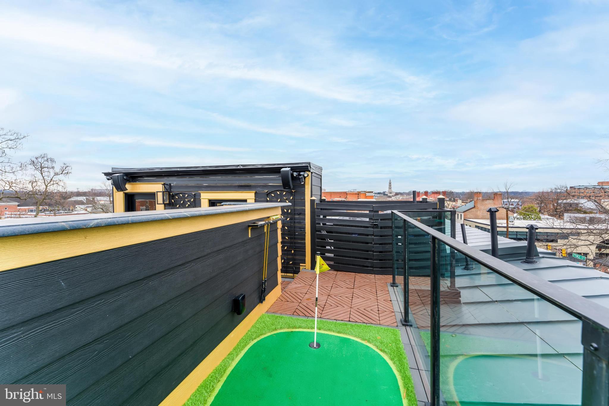 HISTORIC OLD TOWN - Residential