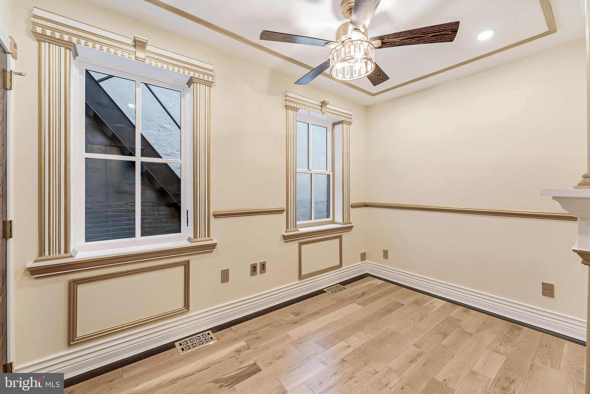 HISTORIC OLD TOWN - Residential