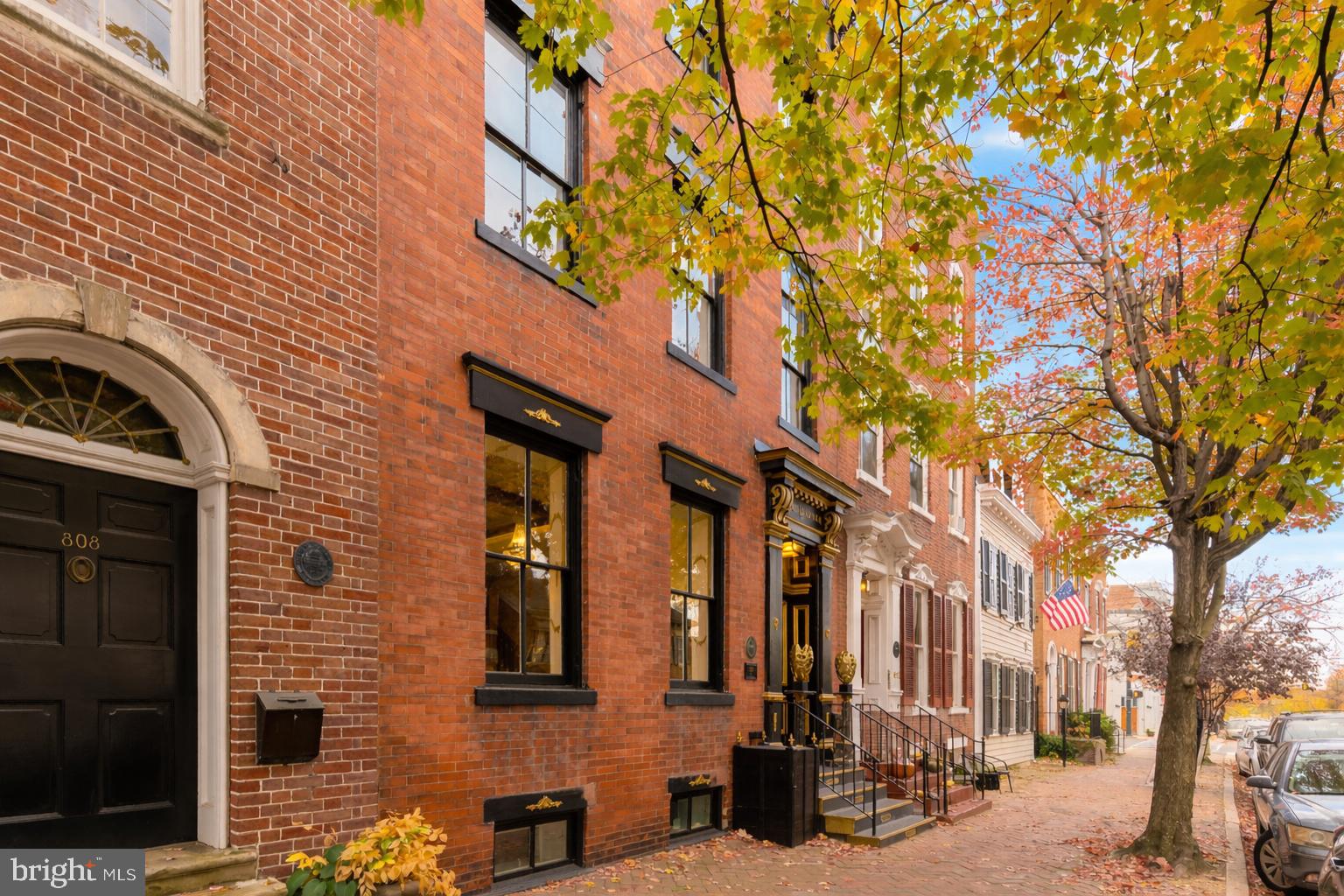 HISTORIC OLD TOWN - Residential