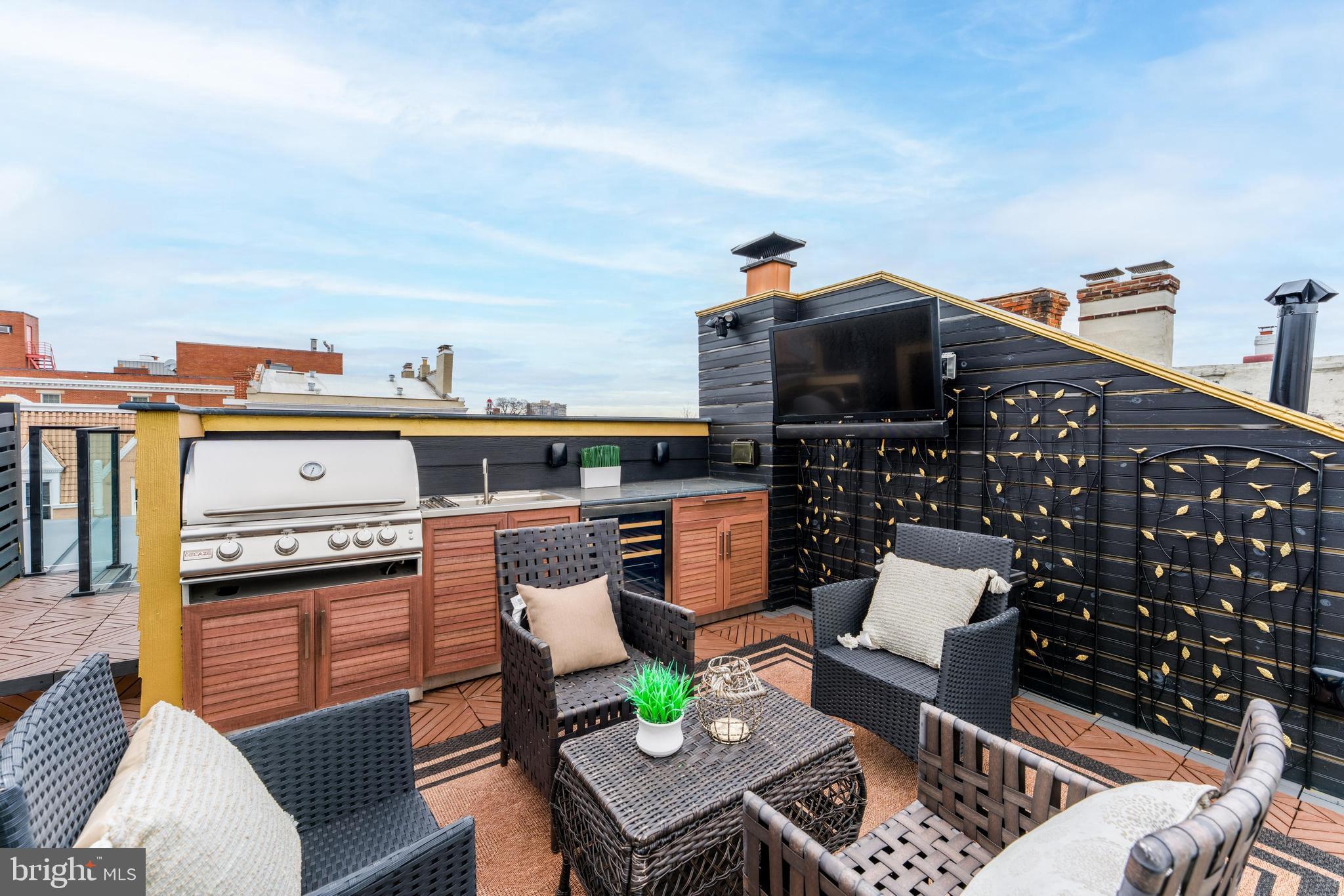 HISTORIC OLD TOWN - Residential