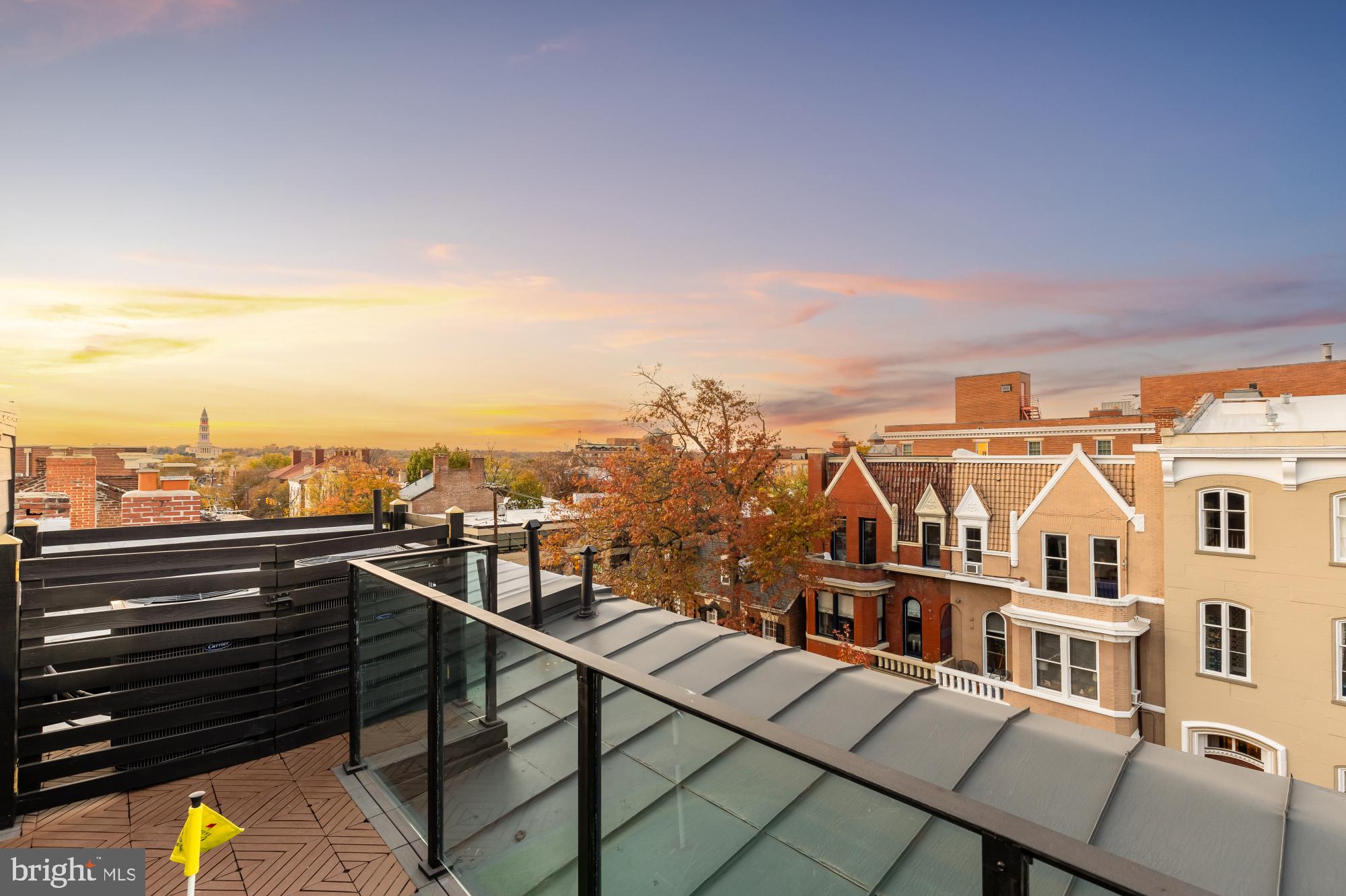 HISTORIC OLD TOWN - Residential