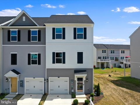 Photo of 195 Truth Way, MARTINSBURG, WV 25405 (MLS # WVBE2049108)