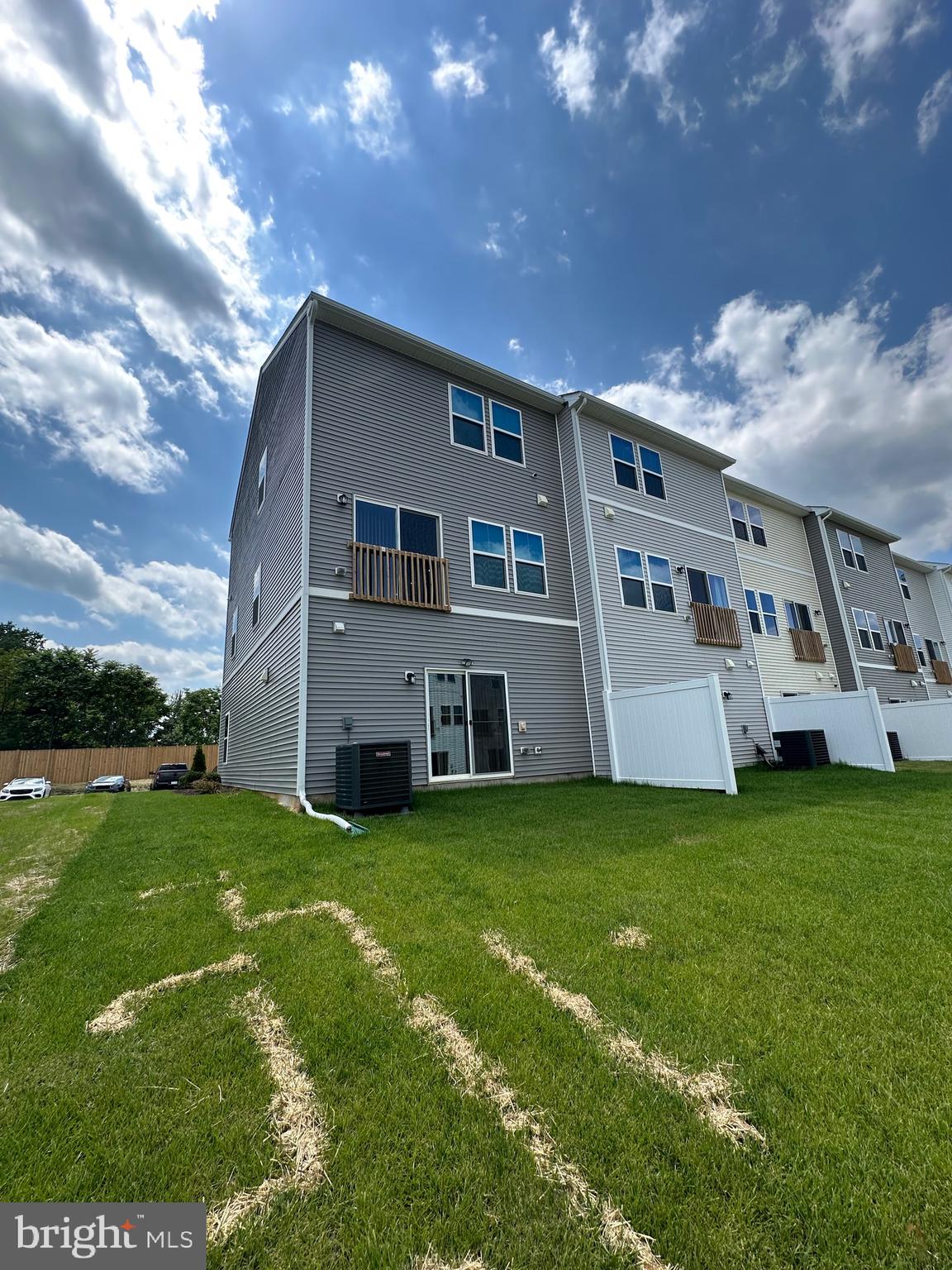 LIBERTY RUN - Residential