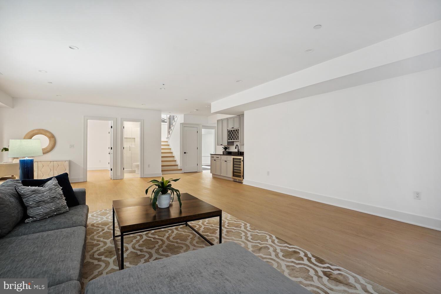 GARRETT PARK ESTATES - Residential