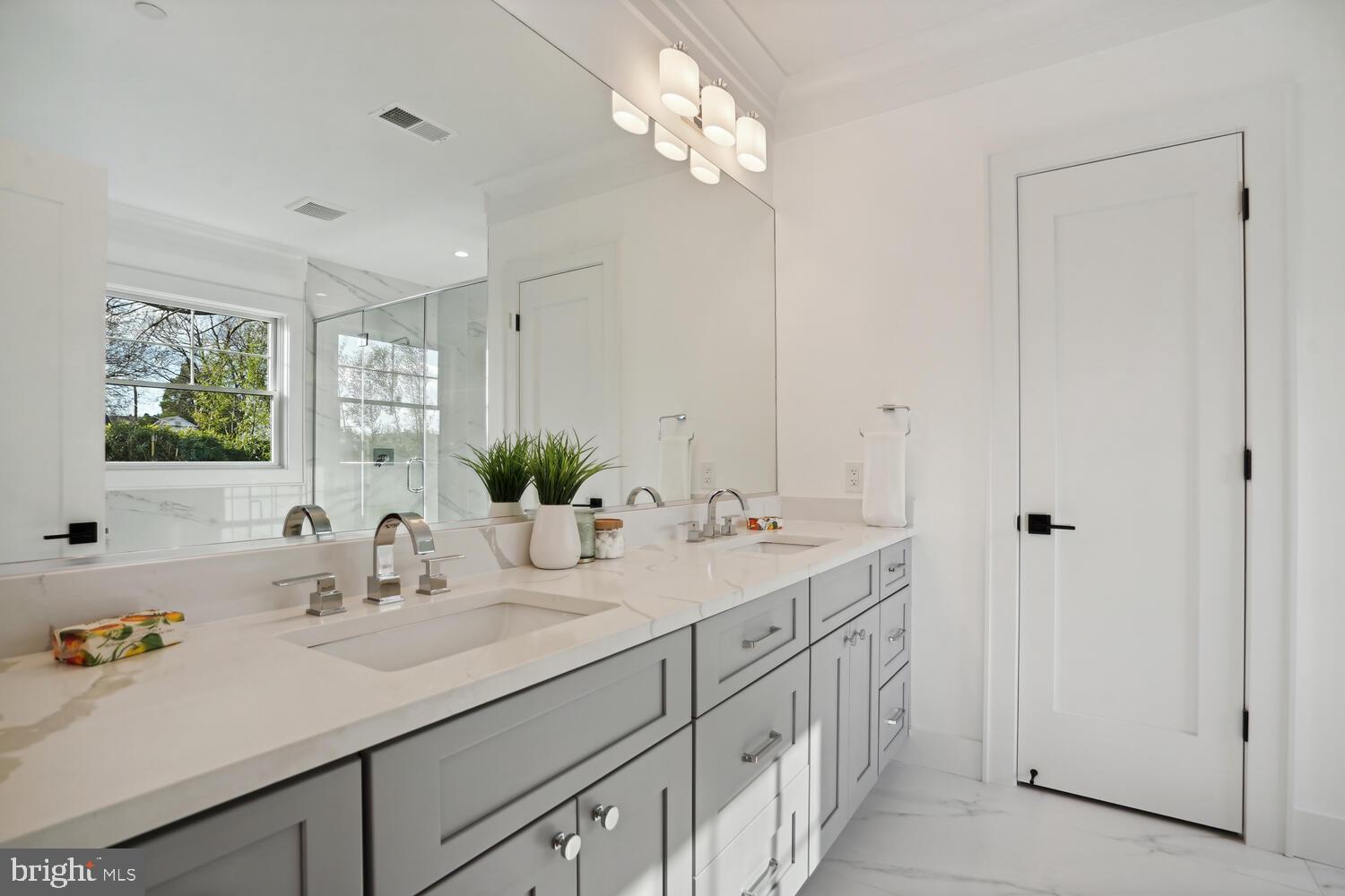 GARRETT PARK ESTATES - Residential