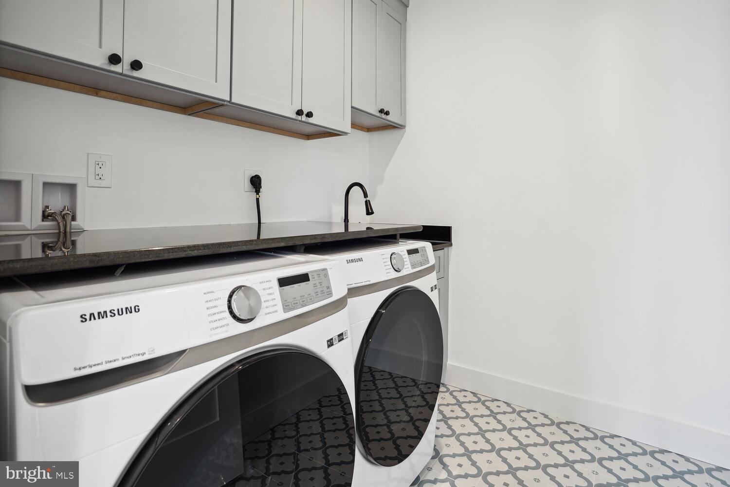 GARRETT PARK ESTATES - Residential