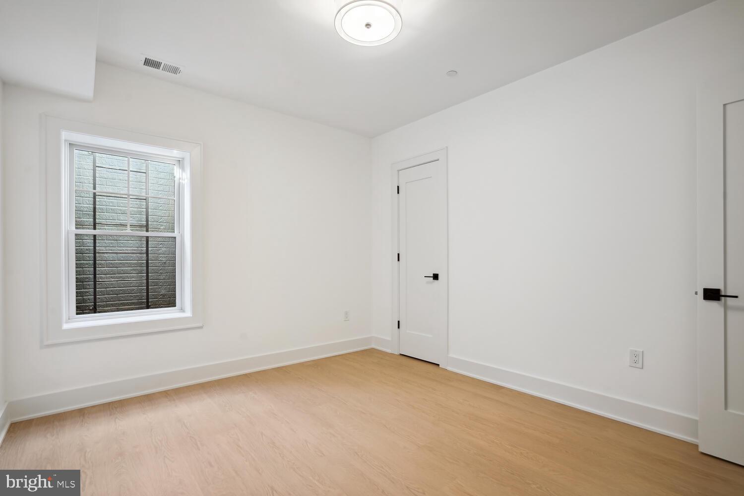 GARRETT PARK ESTATES - Residential