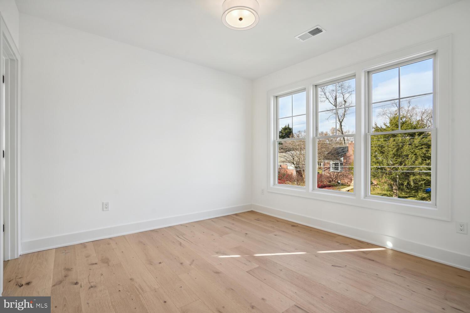 GARRETT PARK ESTATES - Residential