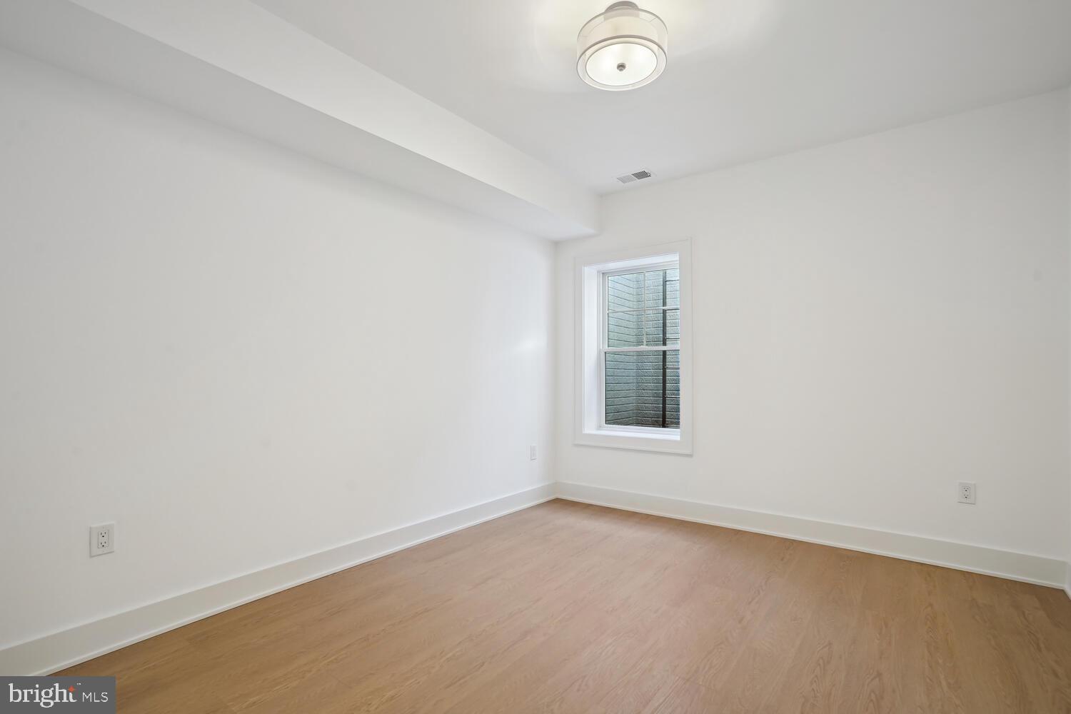 GARRETT PARK ESTATES - Residential