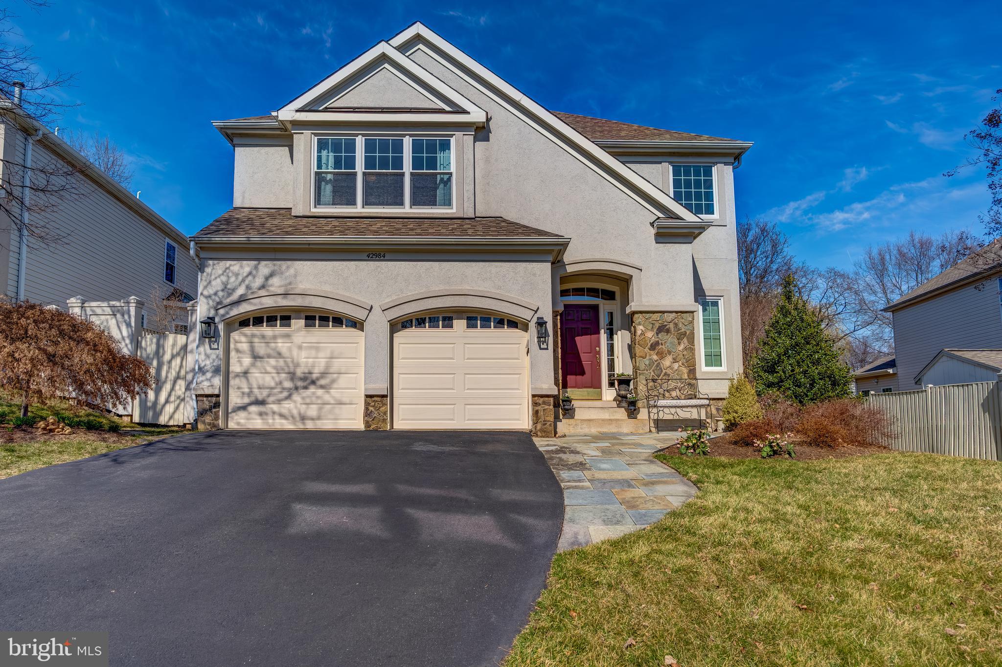 ASHBURN FARM - Residential