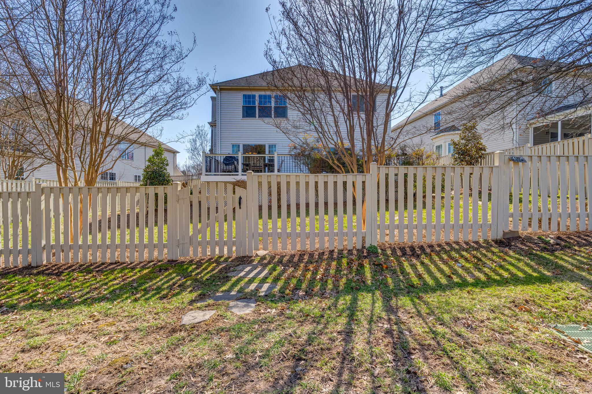 ASHBURN FARM - Residential