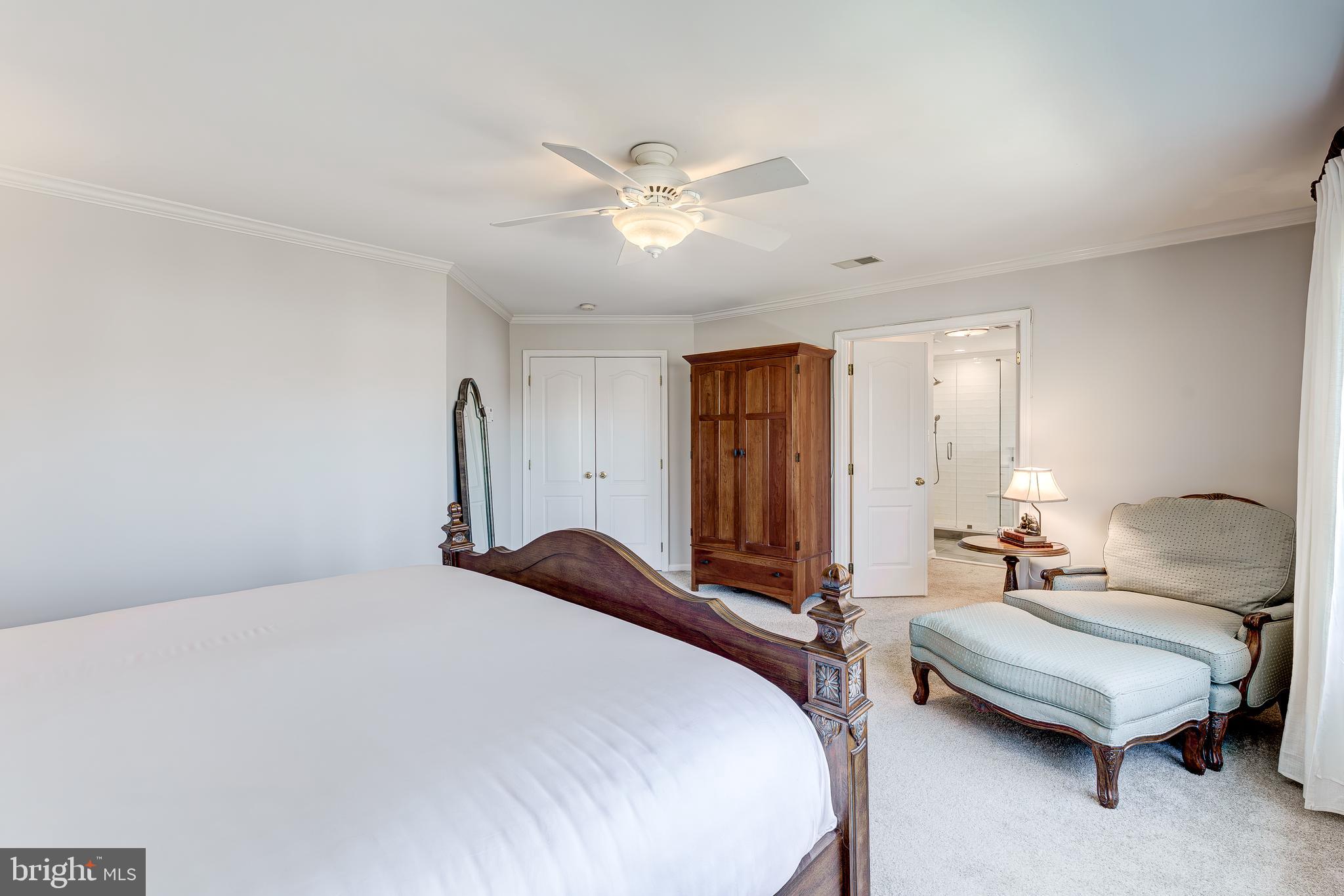 ASHBURN FARM - Residential