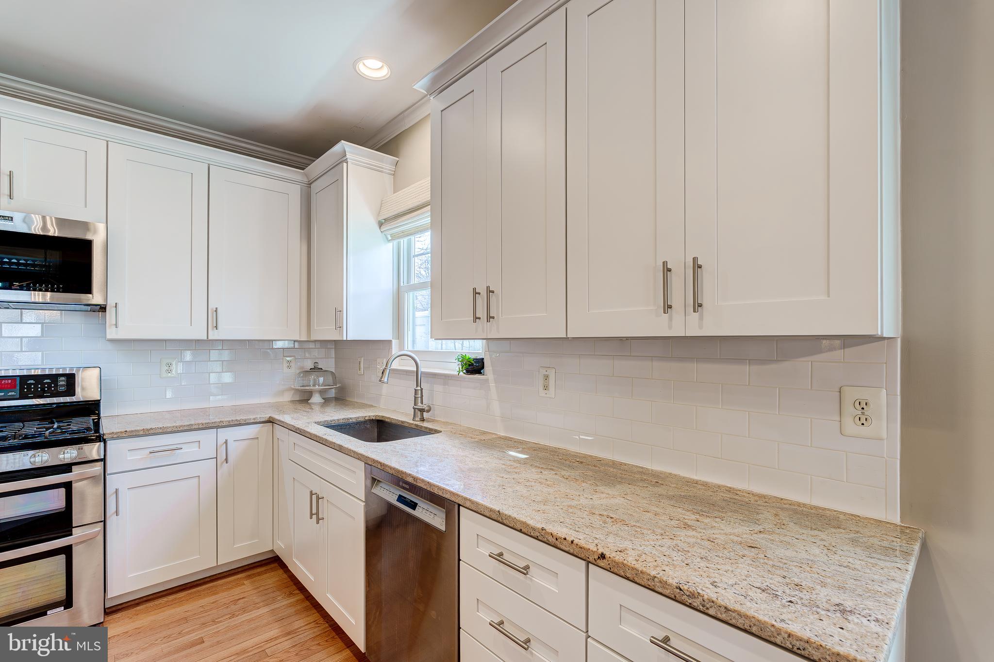 ASHBURN FARM - Residential