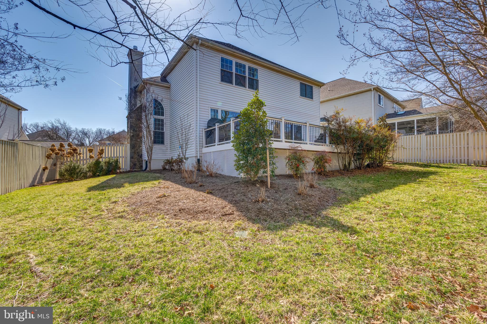 ASHBURN FARM - Residential