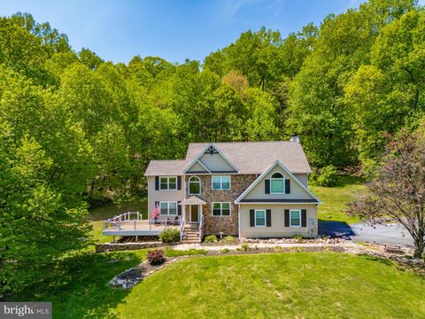 9833 FOX ROAD FREDERICK MD 21702
