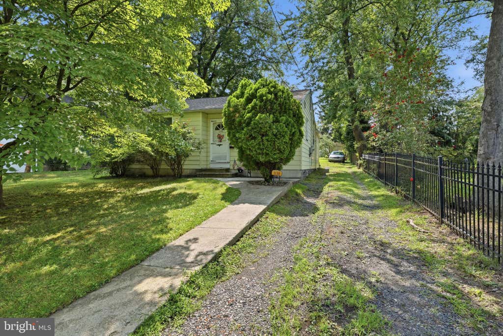 Photo of 1138 Sunset Lane, BENSALEM, PA 19020 (MLS # PABU2128606)