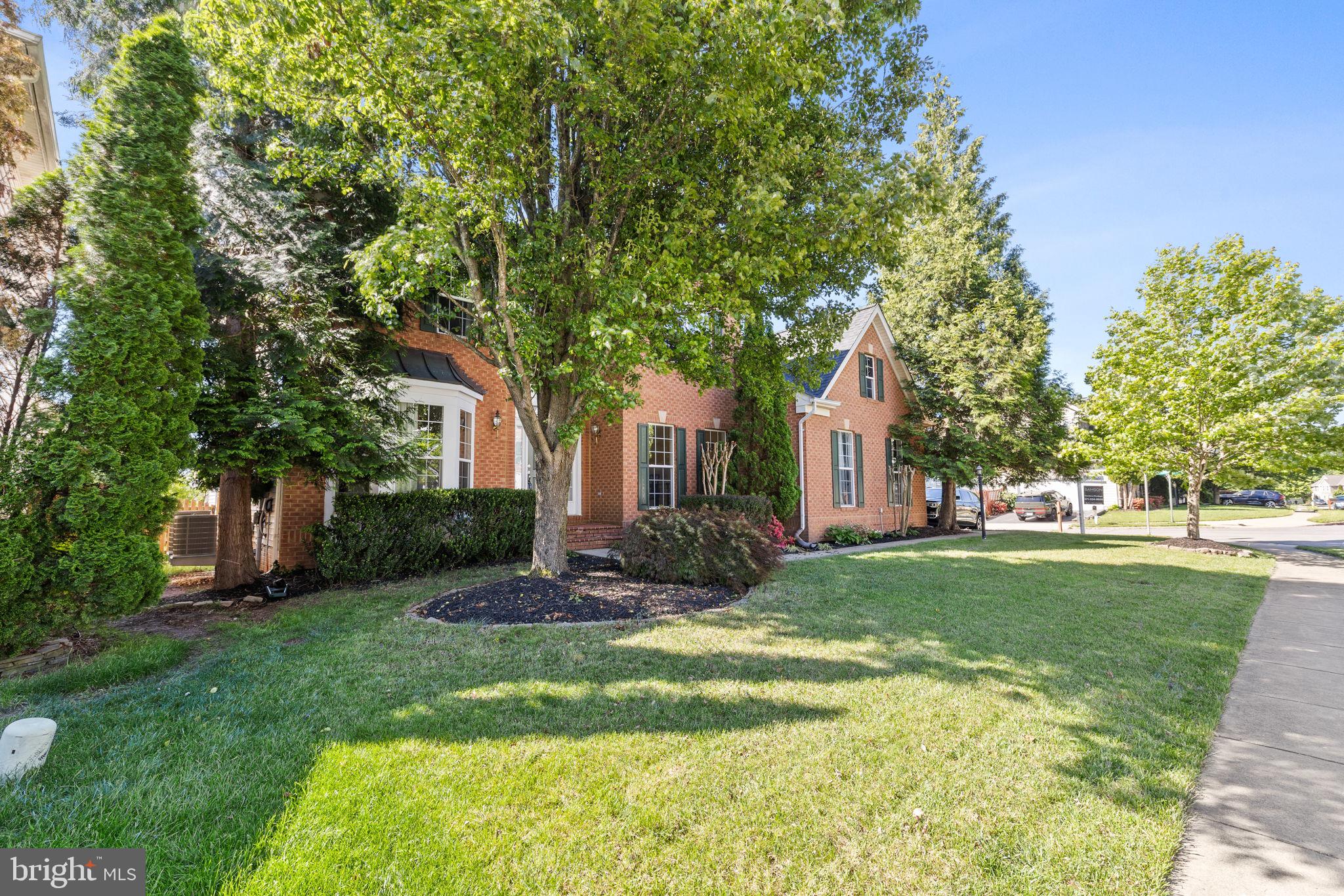 8347 CRACKLING CEDAR LANE
