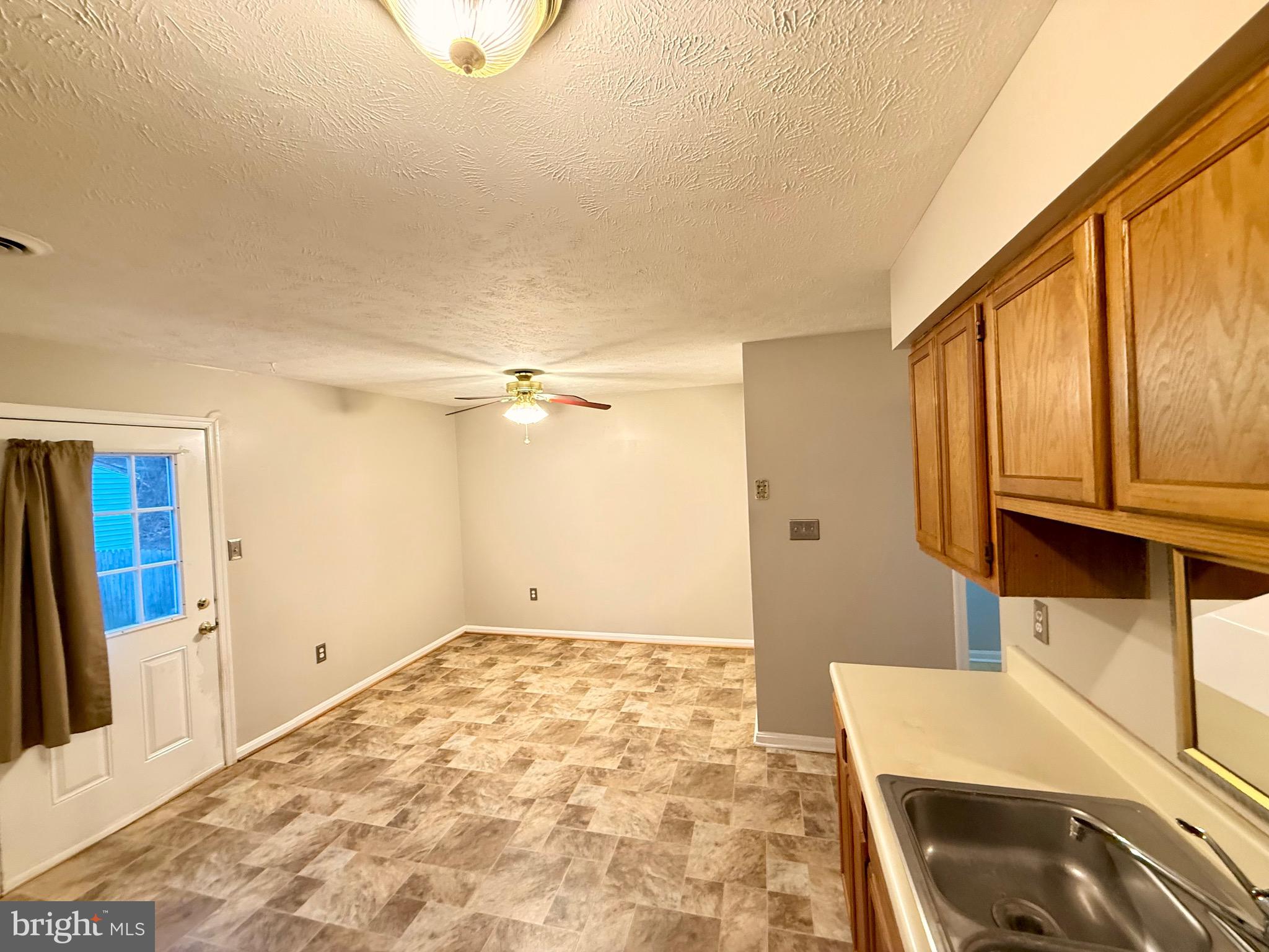 SOUTH RIVER - Residential