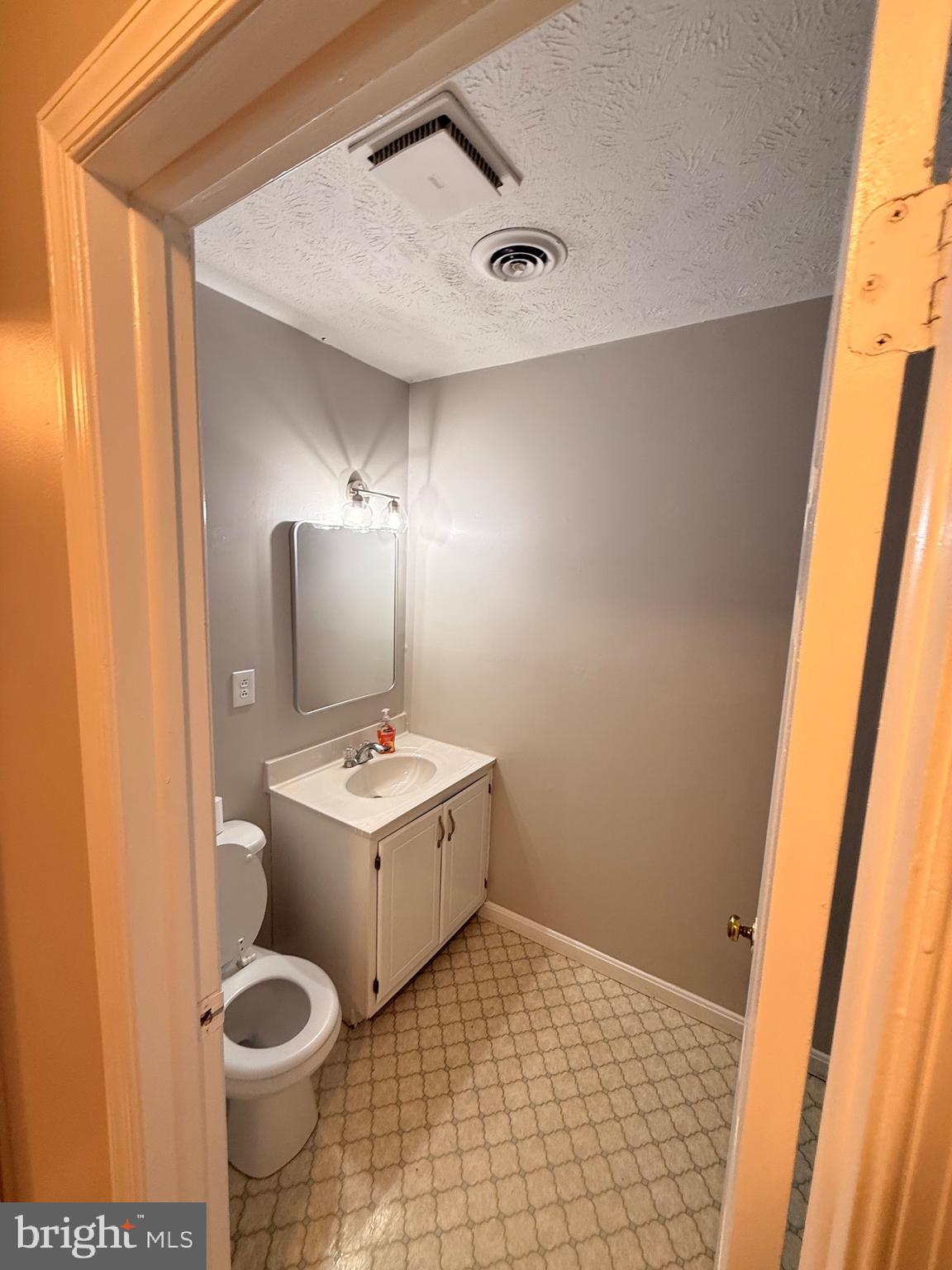 SOUTH RIVER - Residential