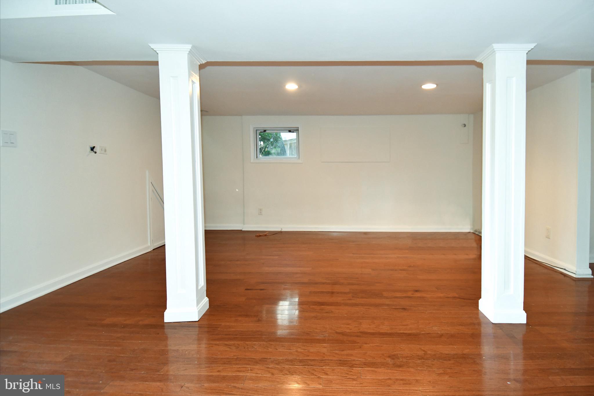 DOUGLAS PARK - Residential