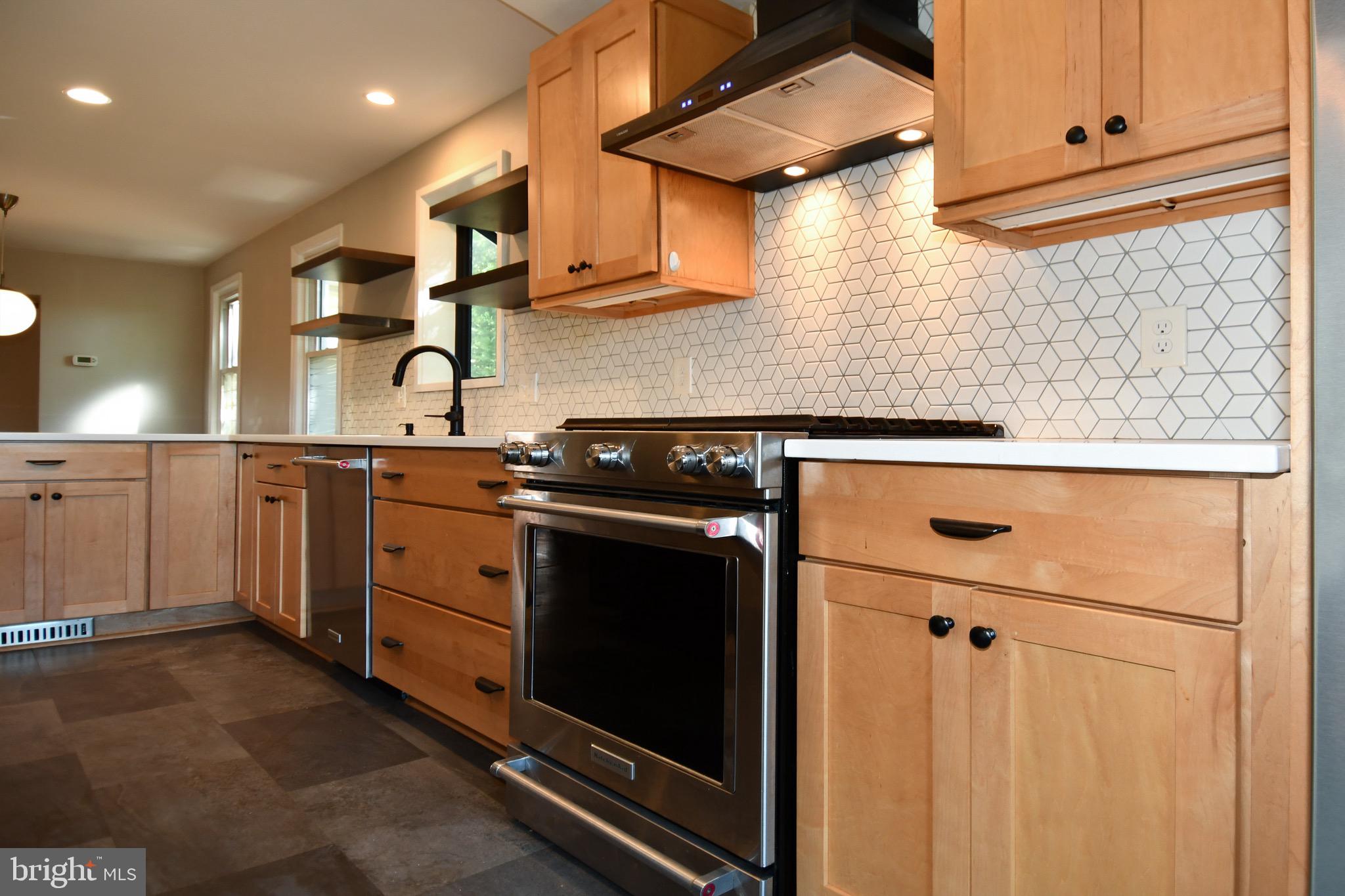 DOUGLAS PARK - Residential