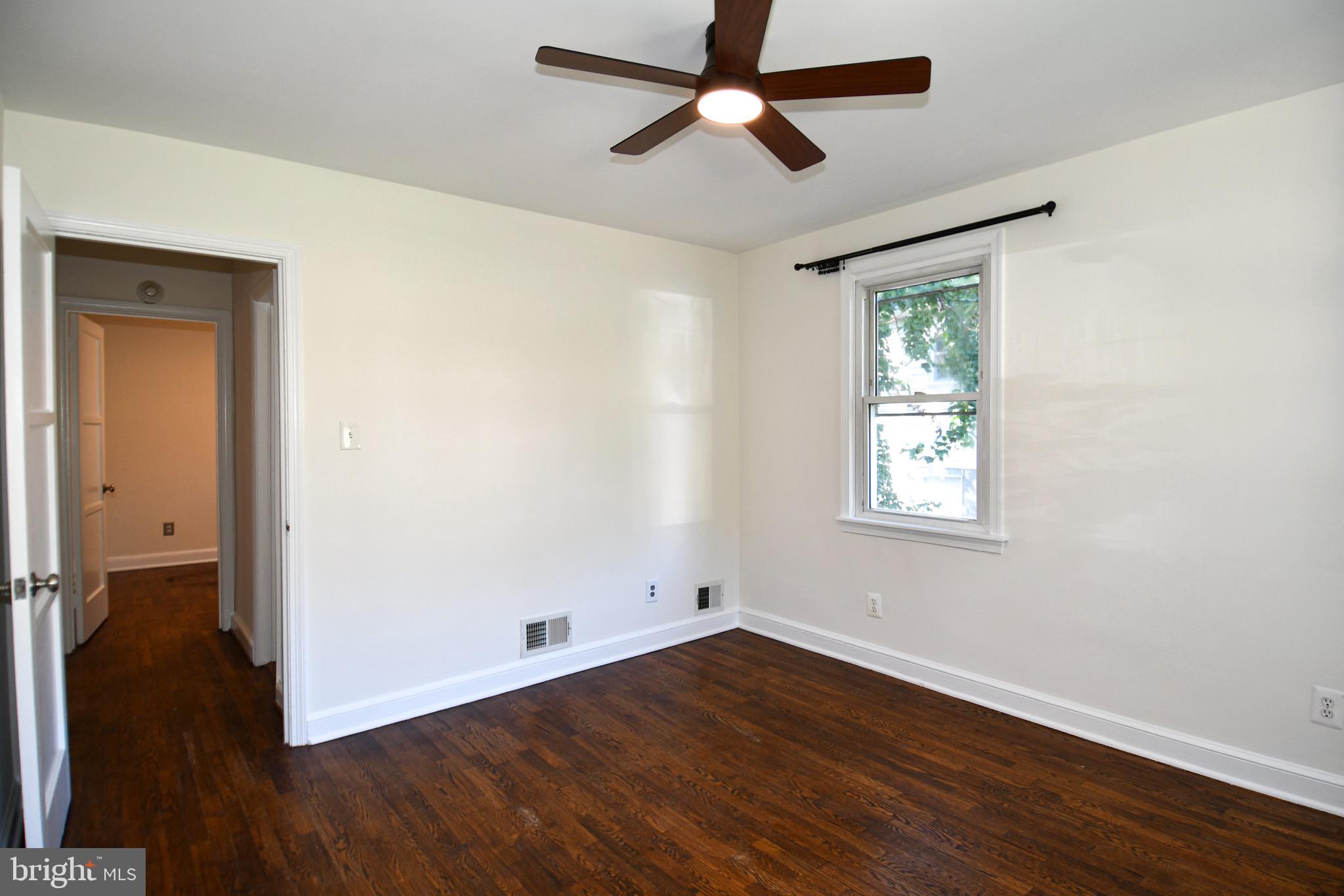 DOUGLAS PARK - Residential