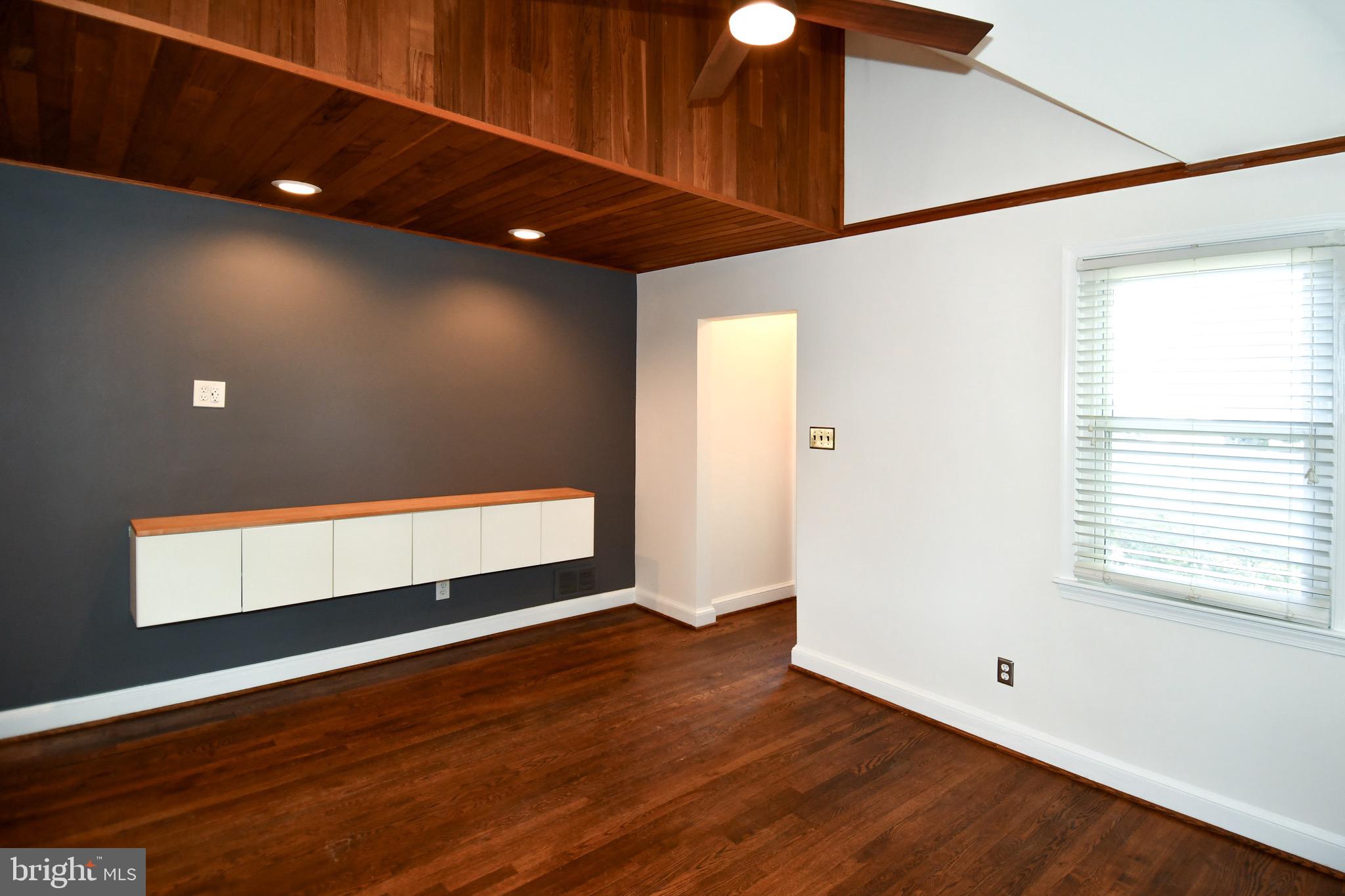 2100 S QUEBEC STREET