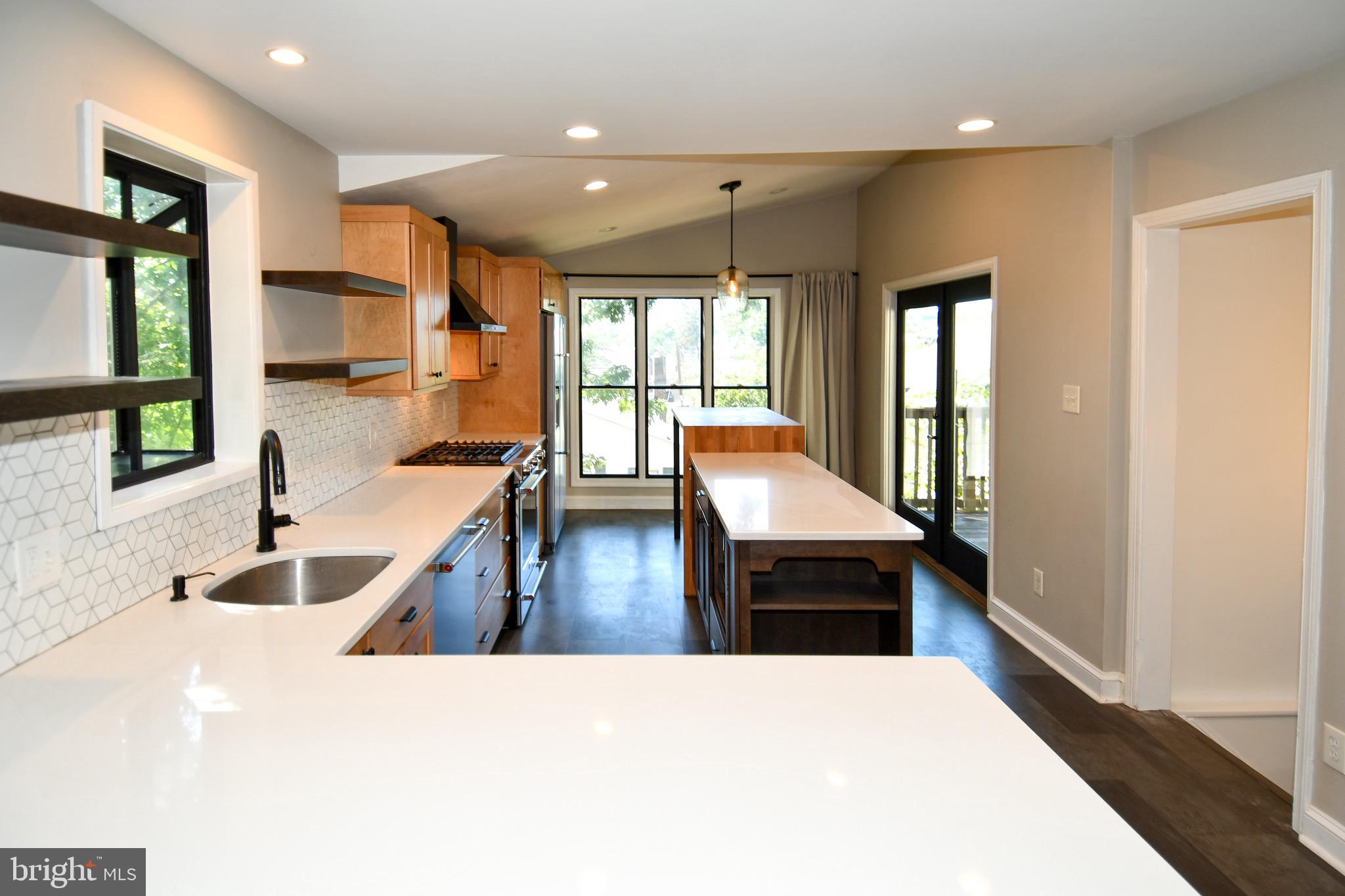 DOUGLAS PARK - Residential