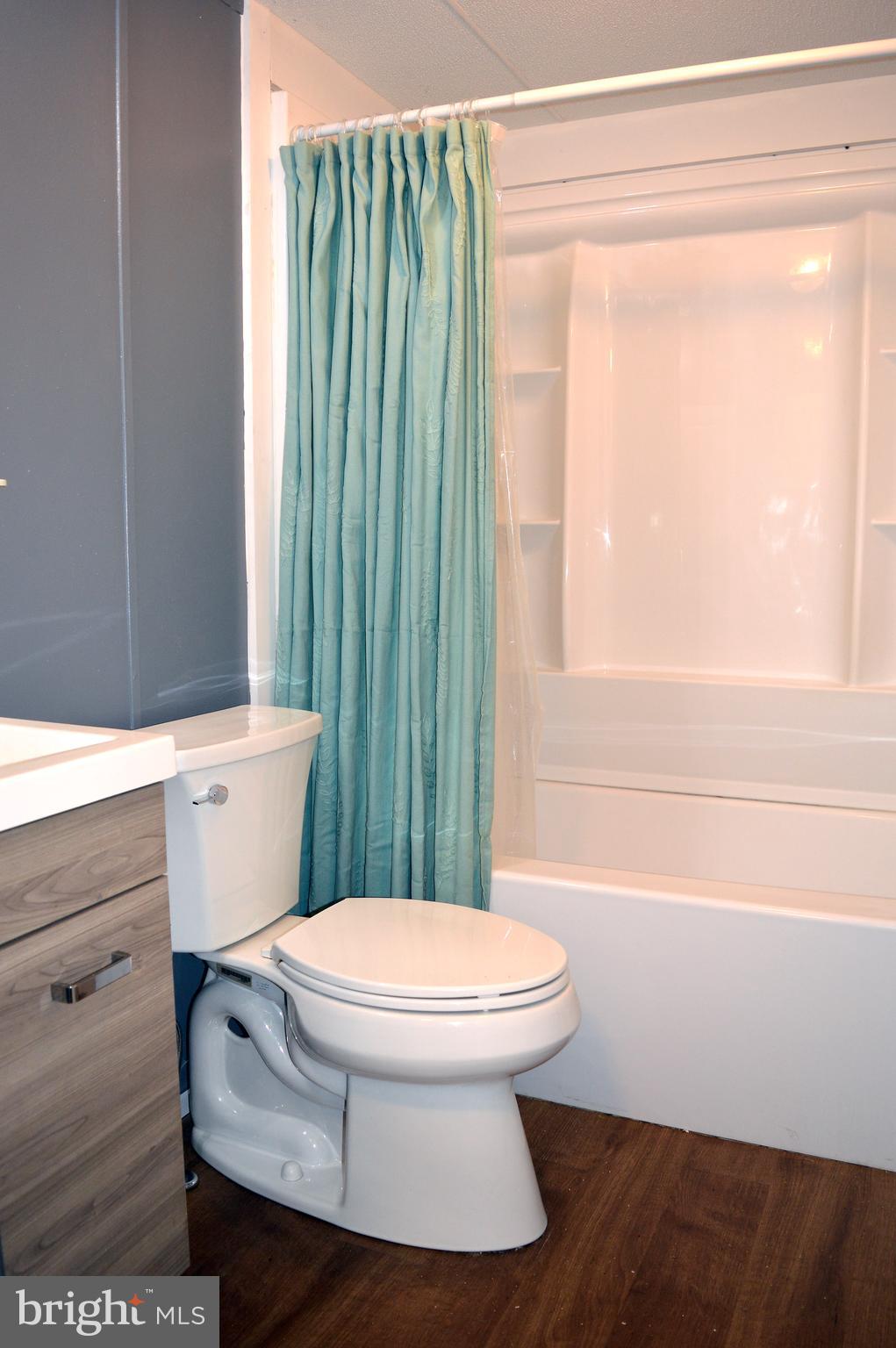 RAMBLEWOOD MHP - Residential