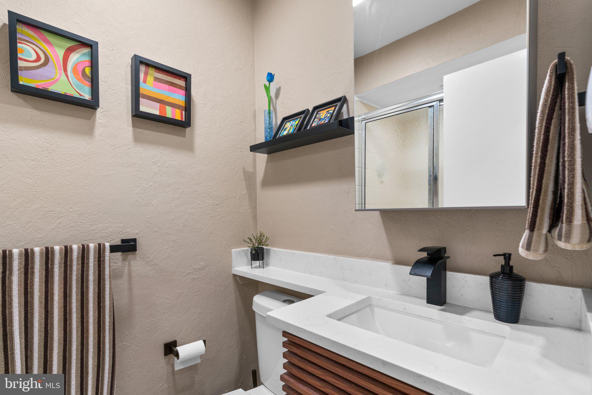 REGENCY ESTATES - Residential