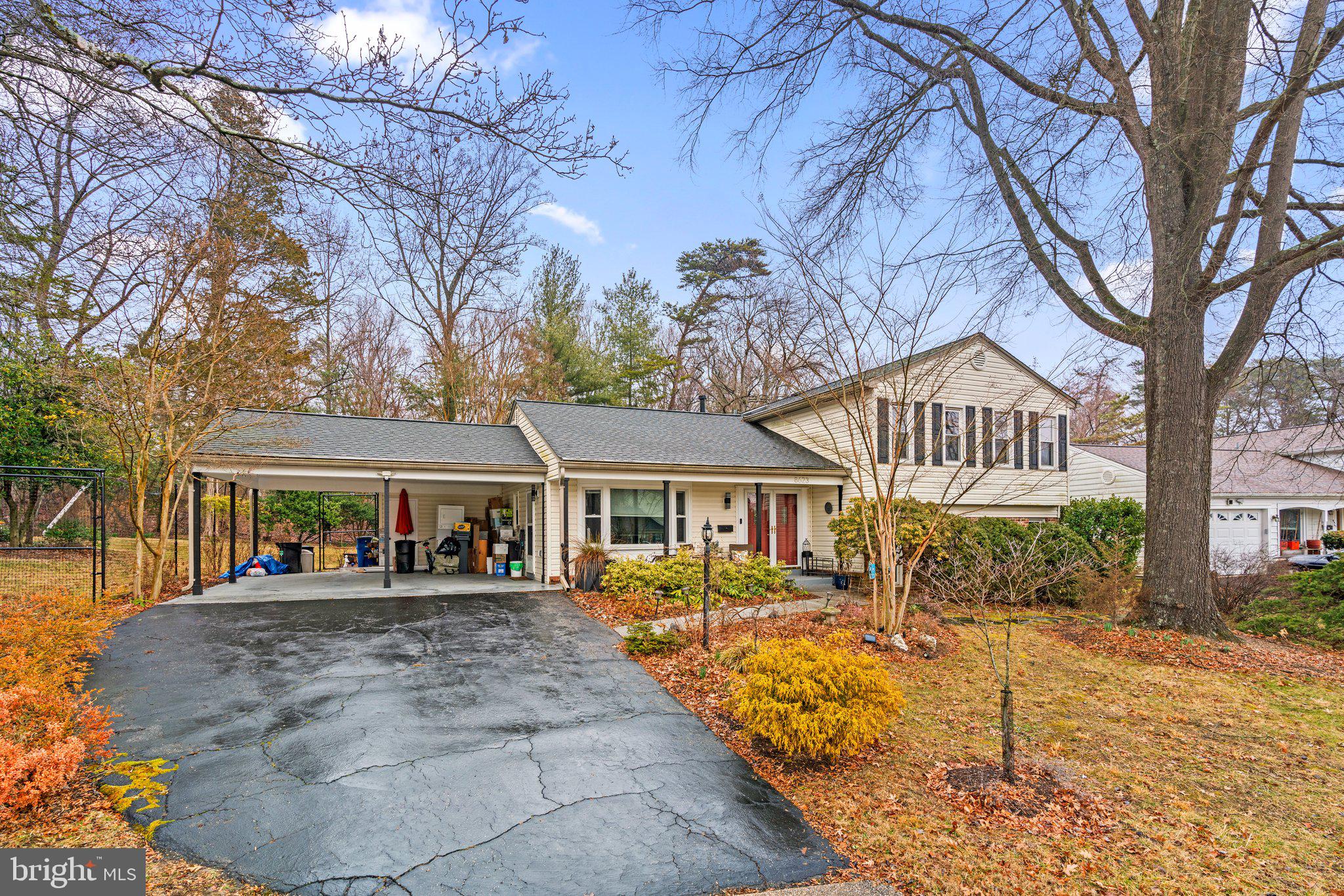 REGENCY ESTATES - Residential