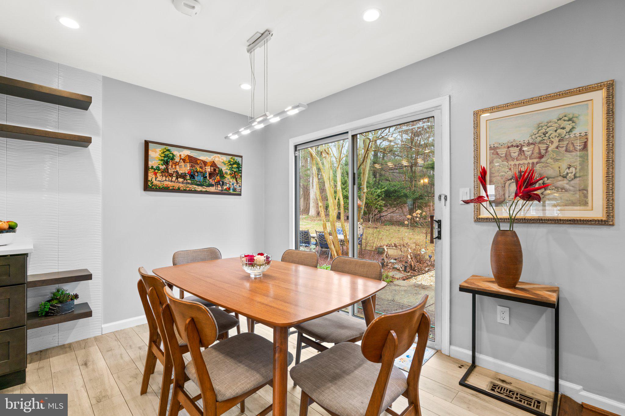 REGENCY ESTATES - Residential