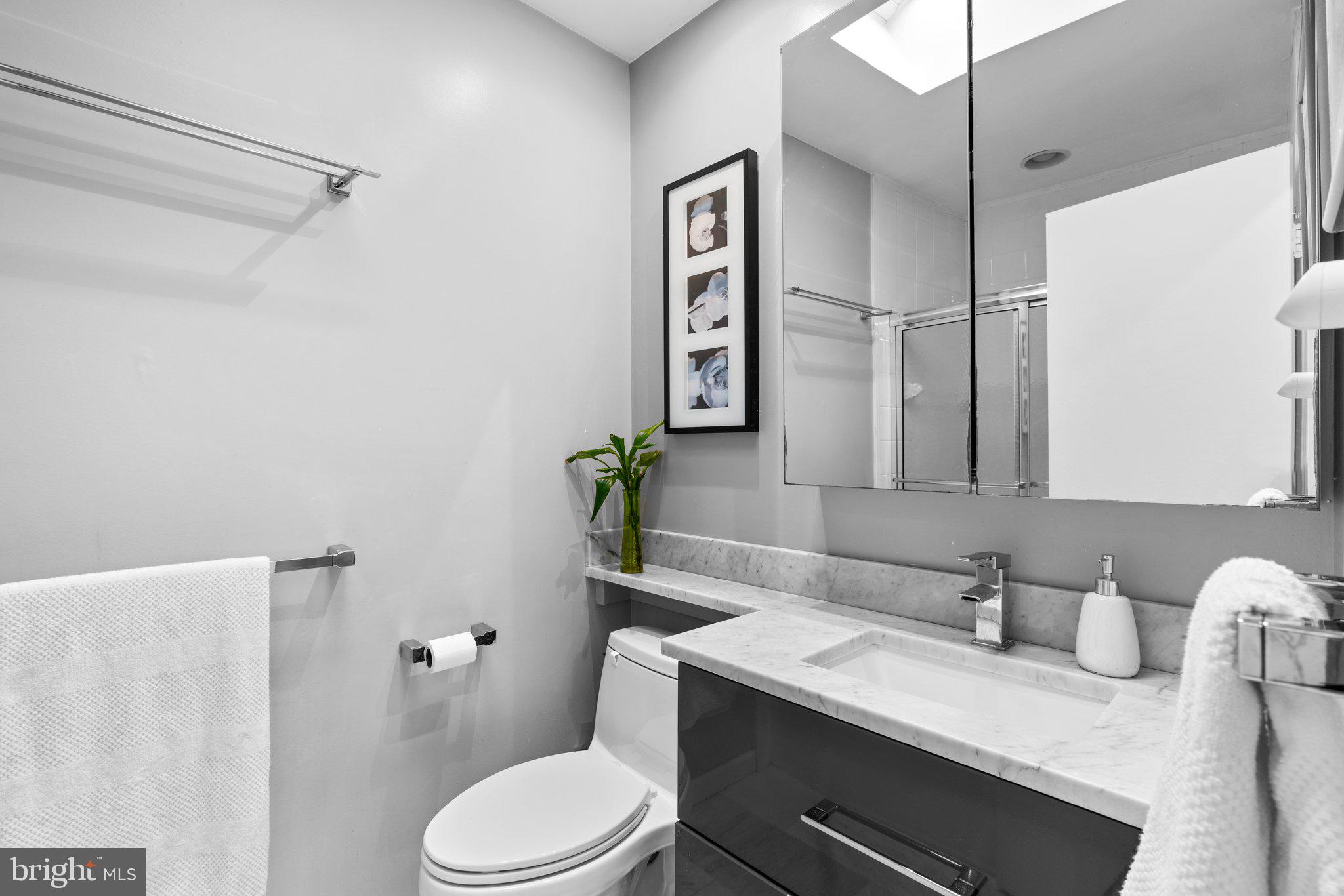 REGENCY ESTATES - Residential