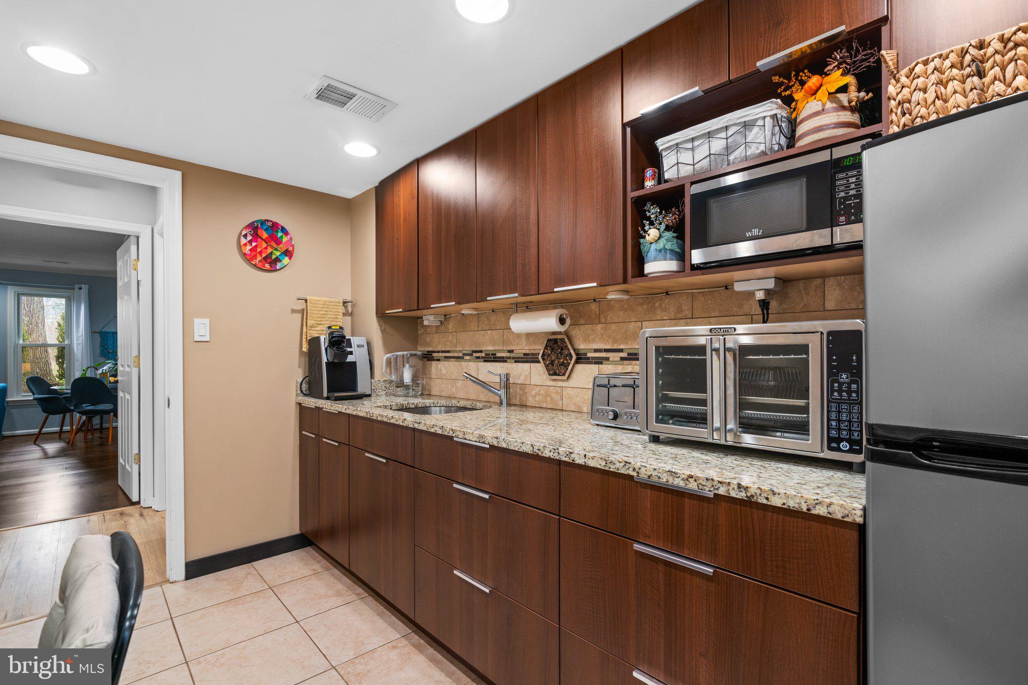 REGENCY ESTATES - Residential