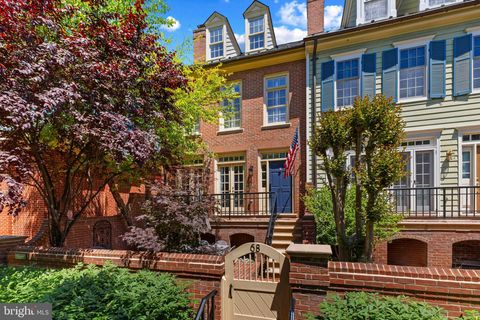 Photo of 68 Wolfe Street, ALEXANDRIA, VA 22314 (MLS # VAAX2060612)