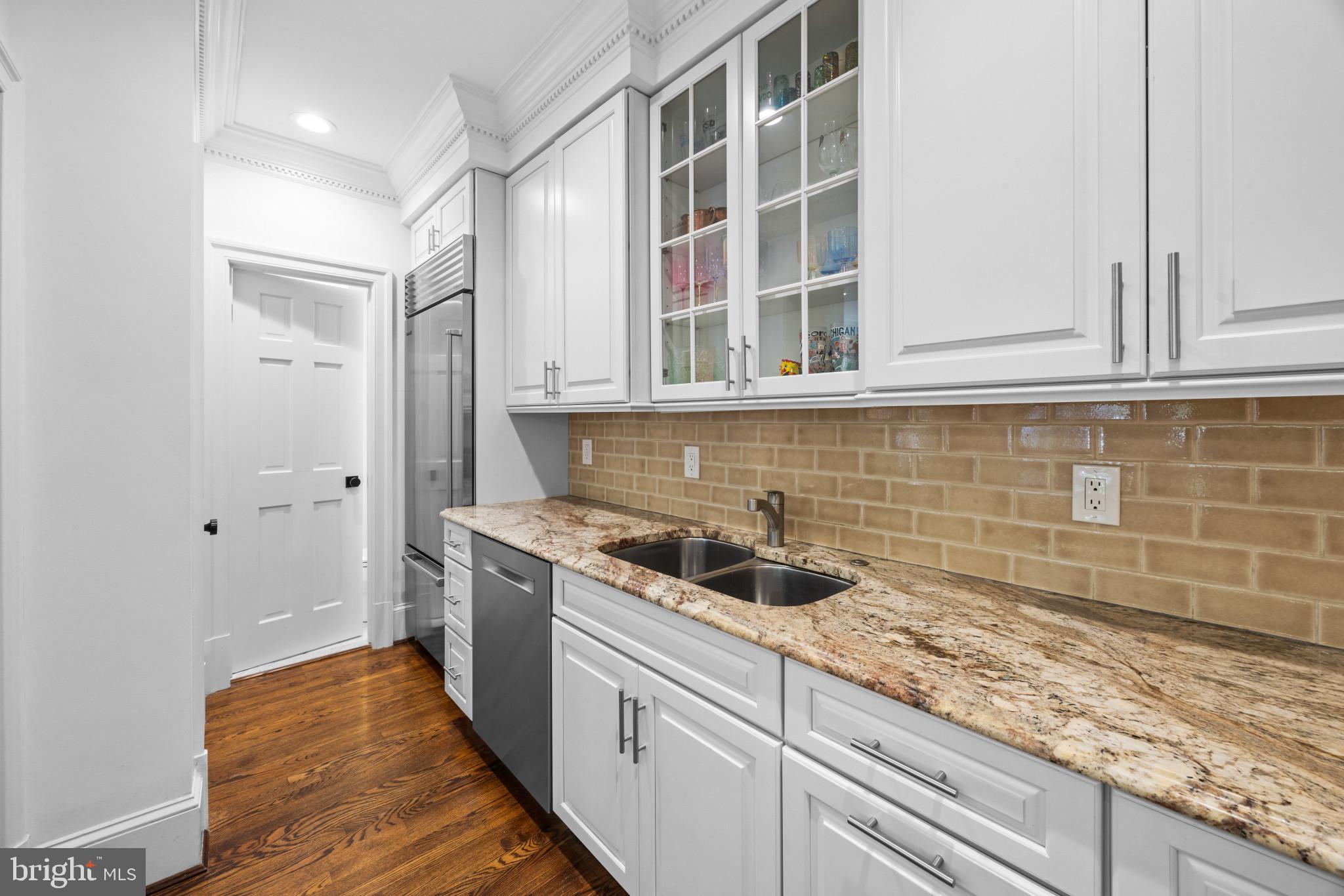 HARBORSIDE - Residential