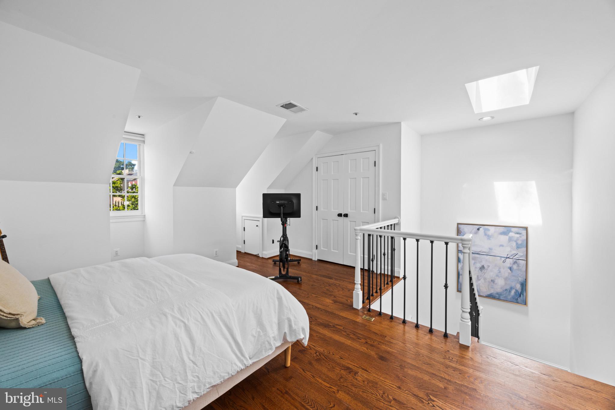 HARBORSIDE - Residential