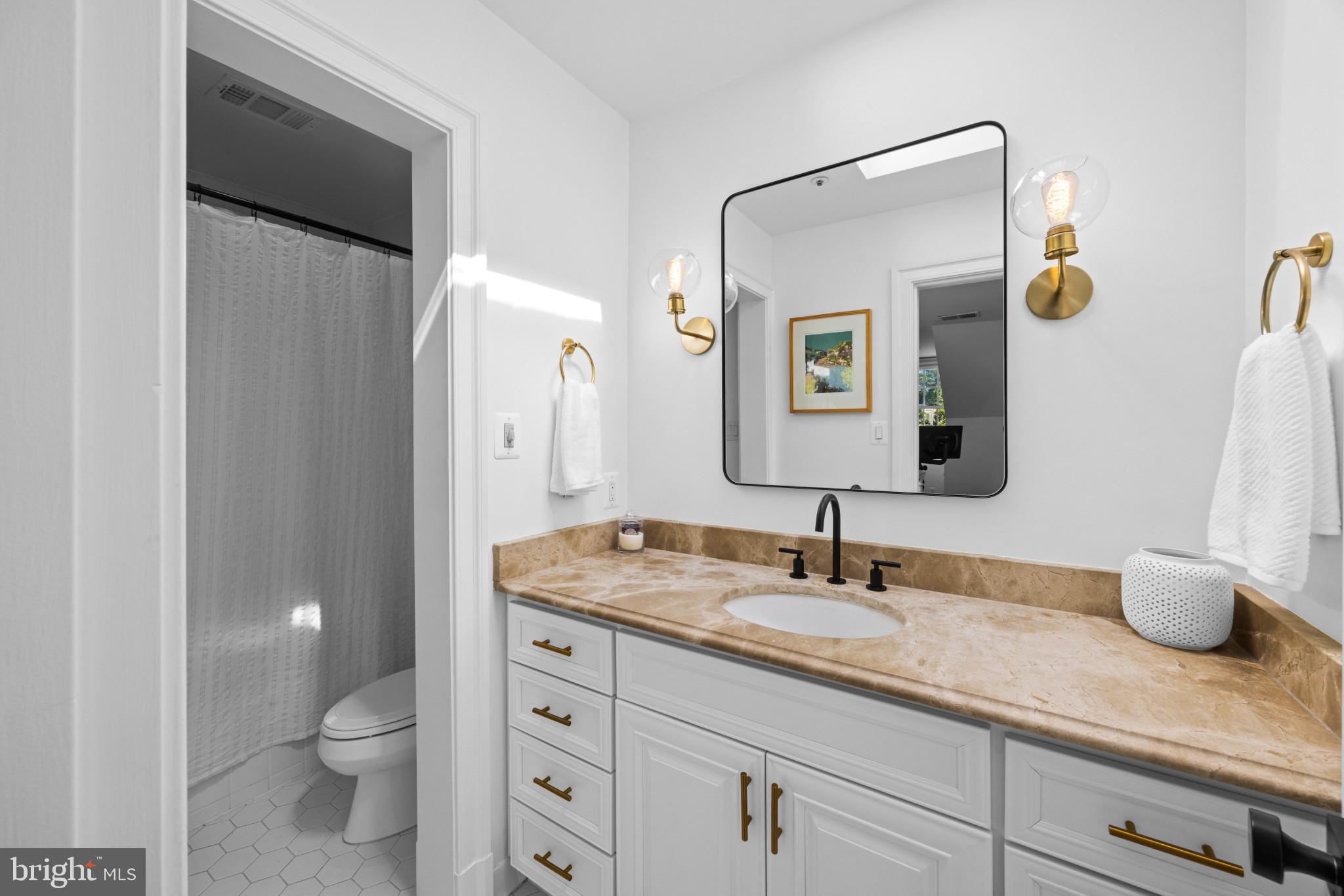 HARBORSIDE - Residential