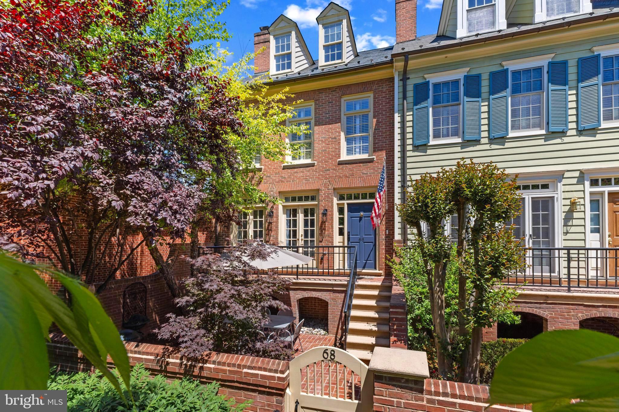 HARBORSIDE - Residential
