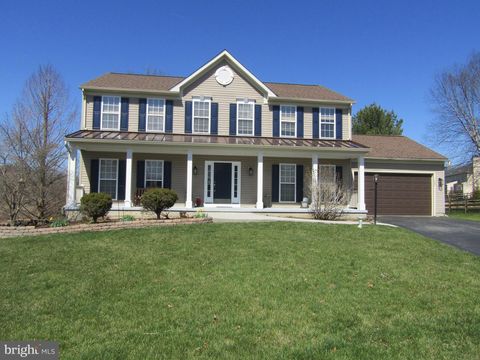 Photo of 645 Blanca Court, WEST GROVE, PA 19390 (MLS # PACT2120418)