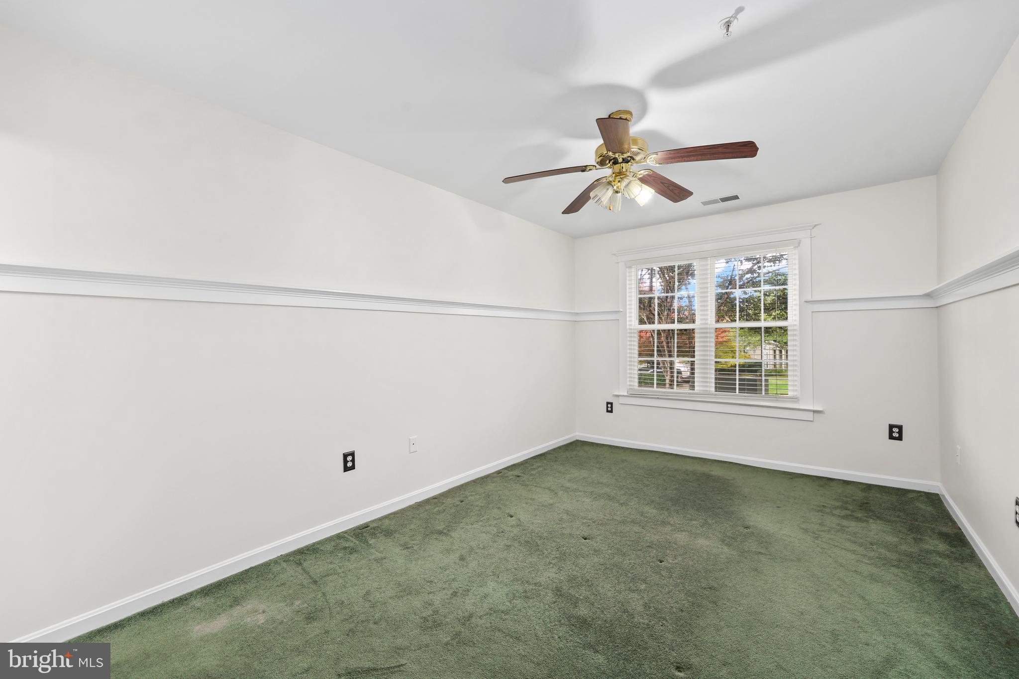 SUMMERHOUSE CONDO - Residential