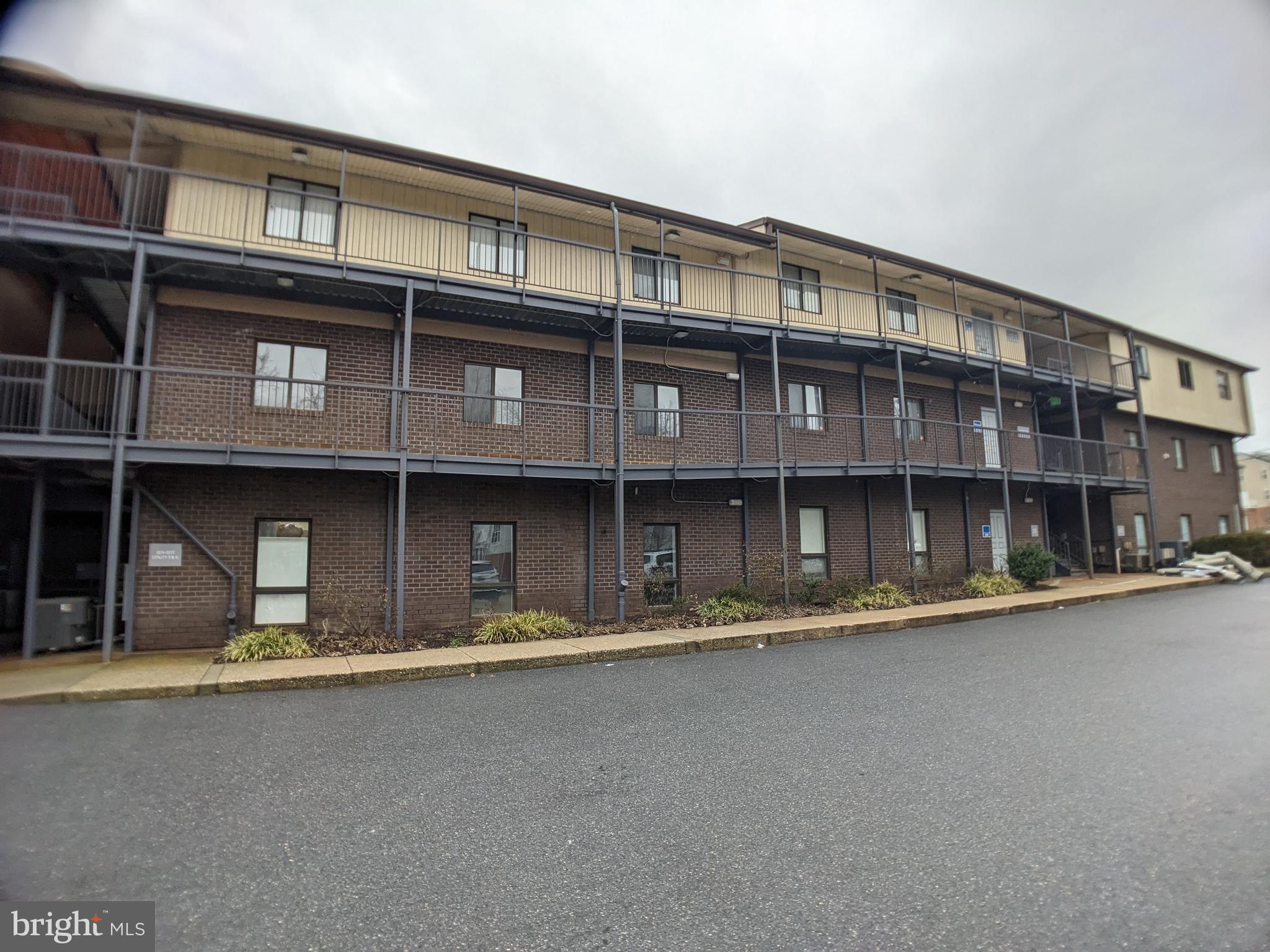 3217-A CORPORATE COURT