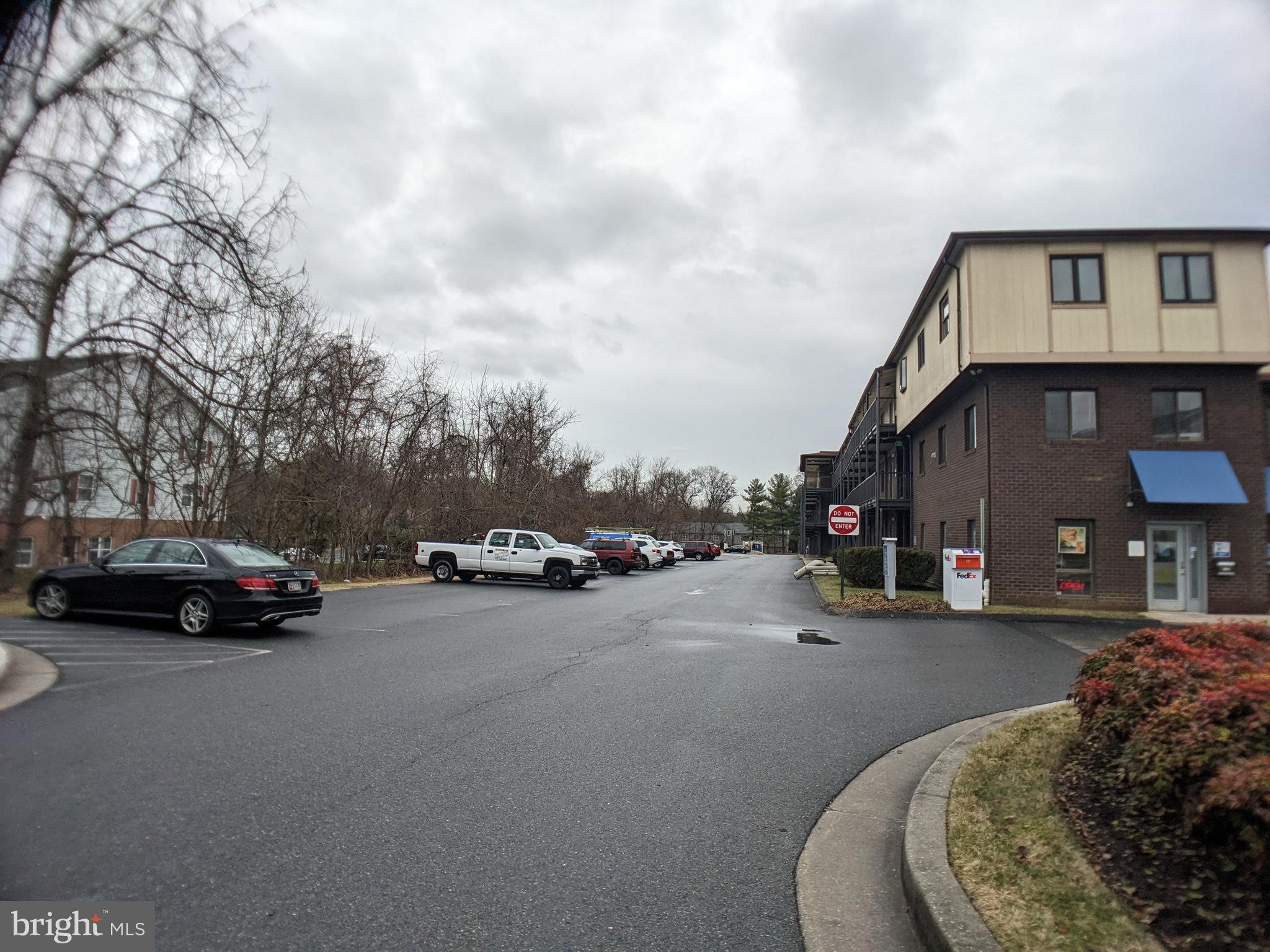 3217-A CORPORATE COURT