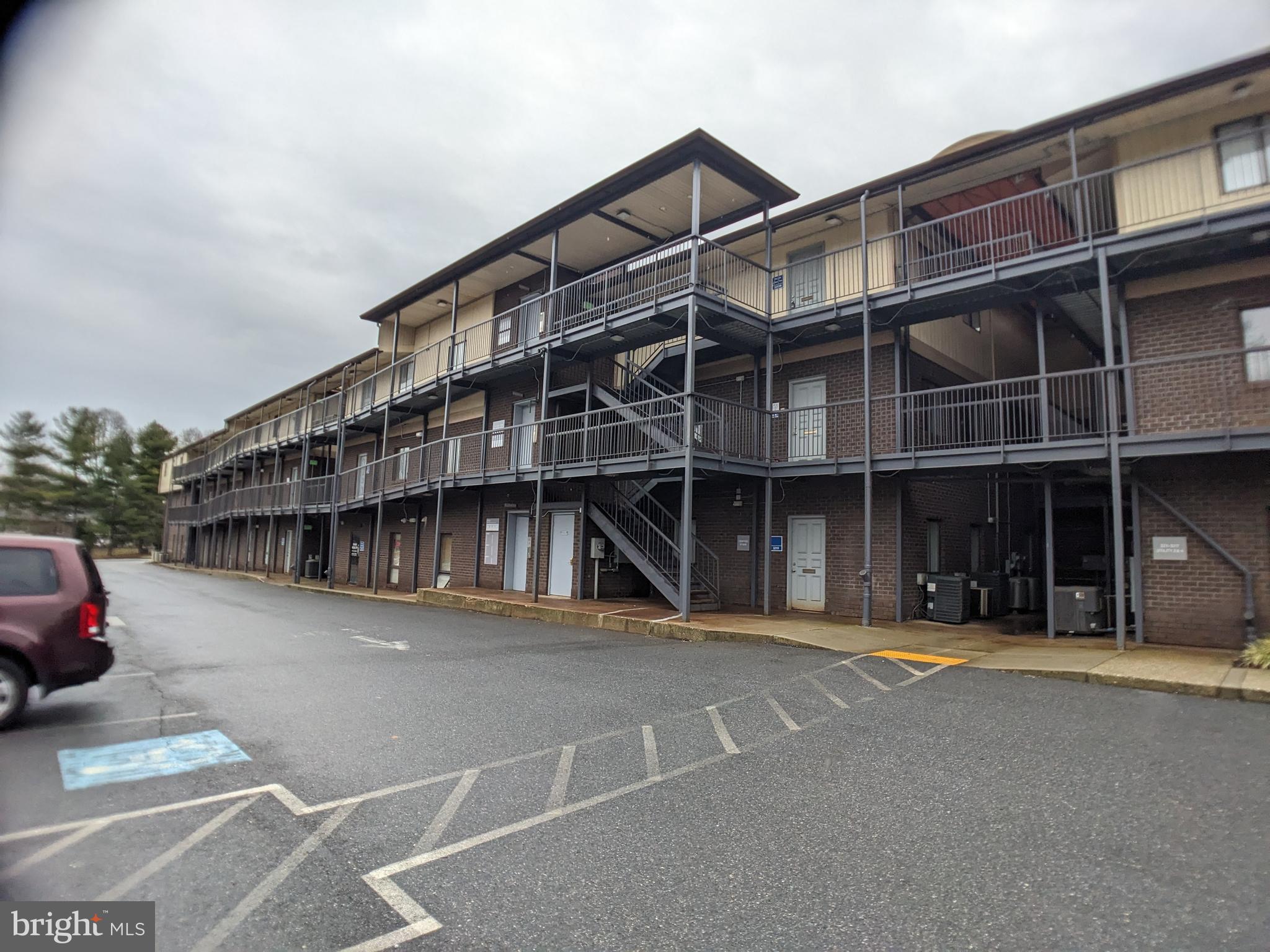 3217-A CORPORATE COURT