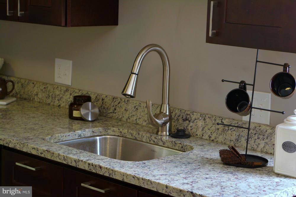 SUMMIT FARMS - Residential