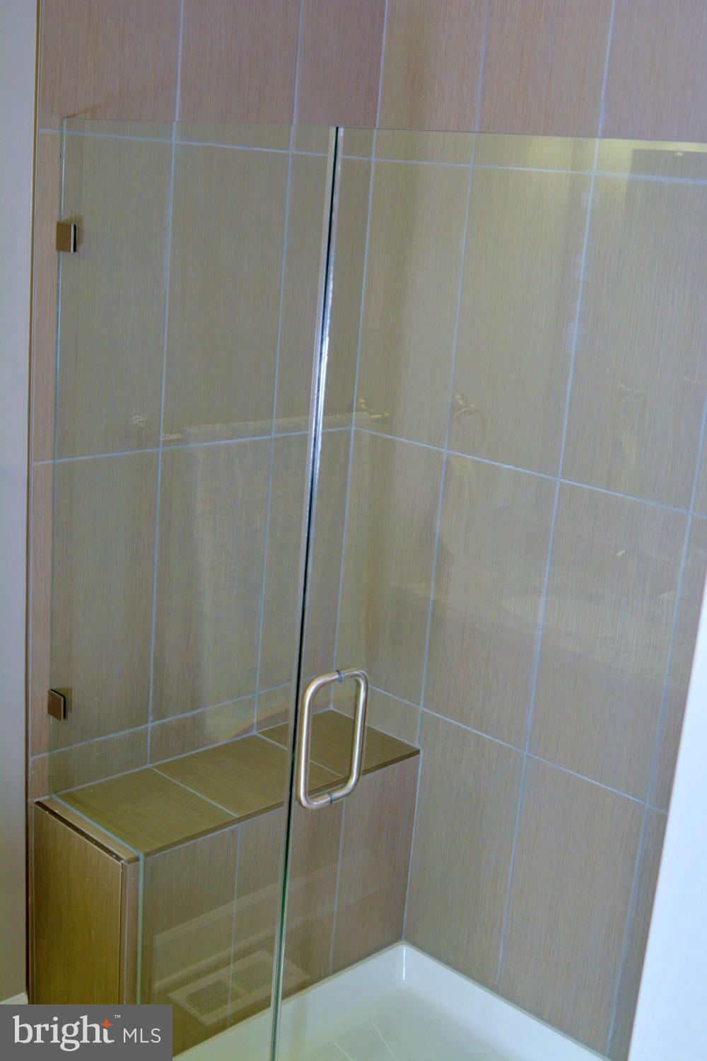 SUMMIT FARMS - Residential