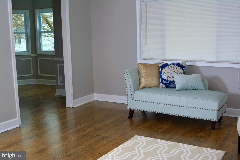 SUMMIT FARMS - Residential