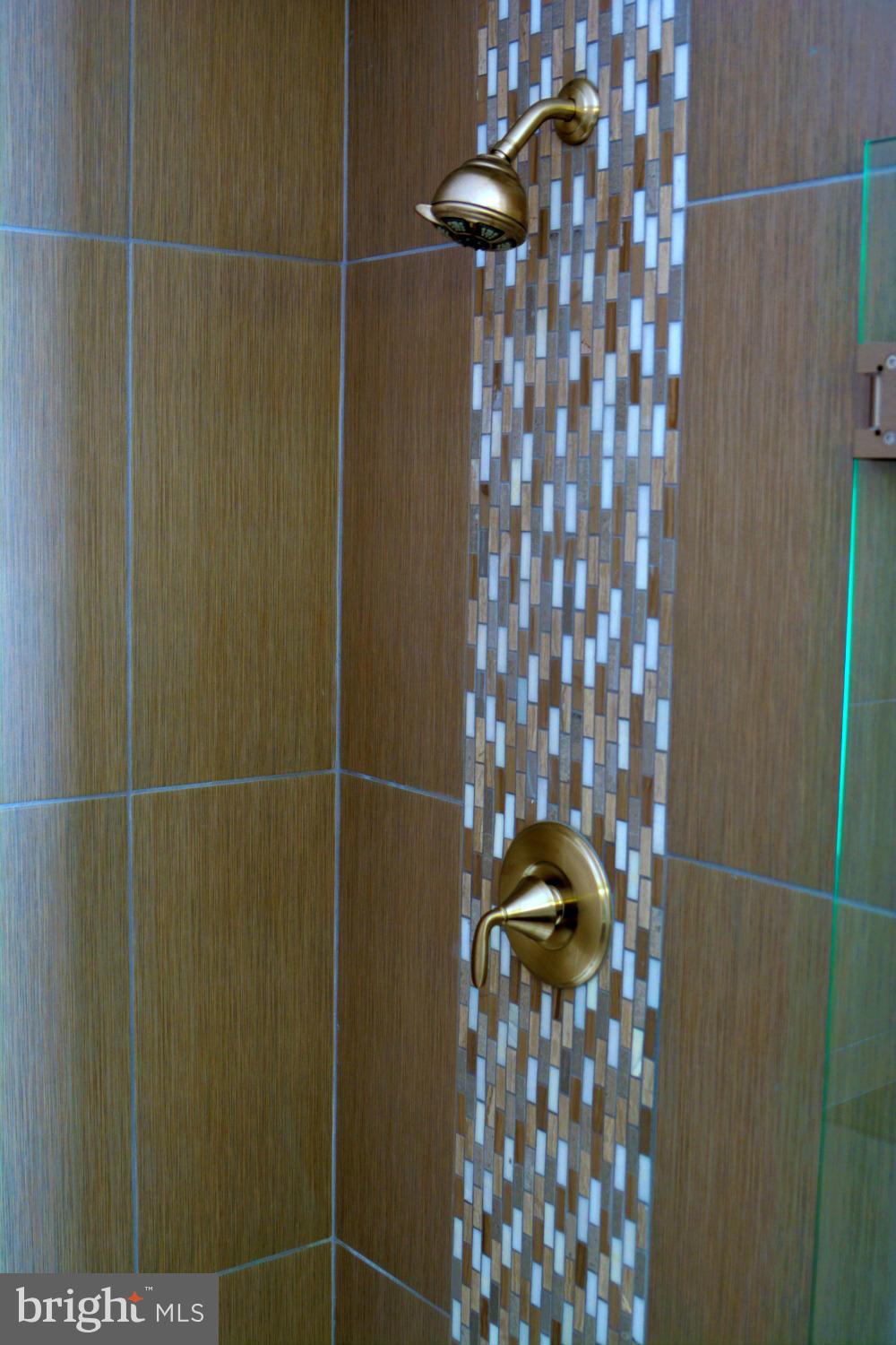 SUMMIT FARMS - Residential