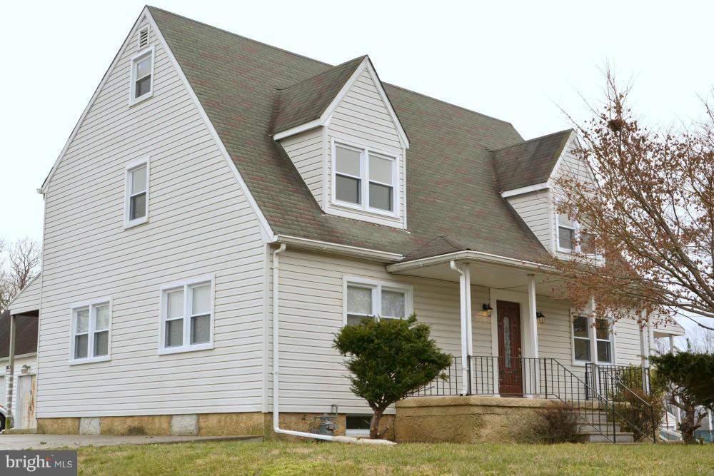 SUMMIT FARMS - Residential