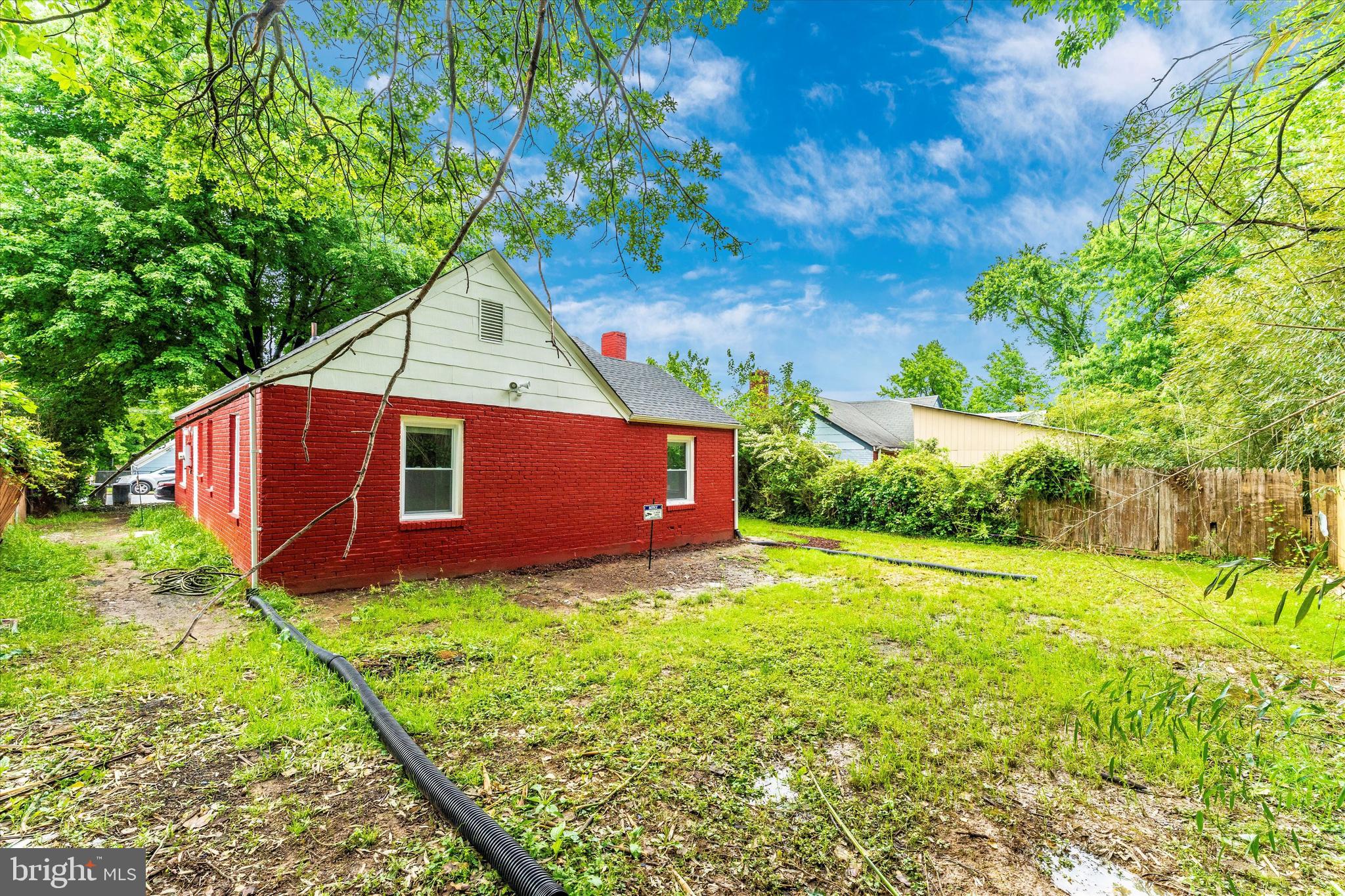 RADIANT VALLEY - Residential